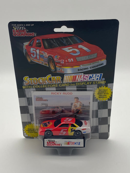 Racing Champions Nascar Stock Car 1992 Ricky Rudd #5 Tide 1:64 Die-Cast Car