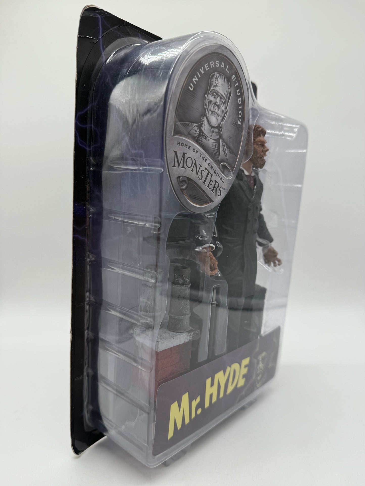 Diamond Select Toys 2013 Universal Studio Home Of The Original Monsters Mr.Hyde