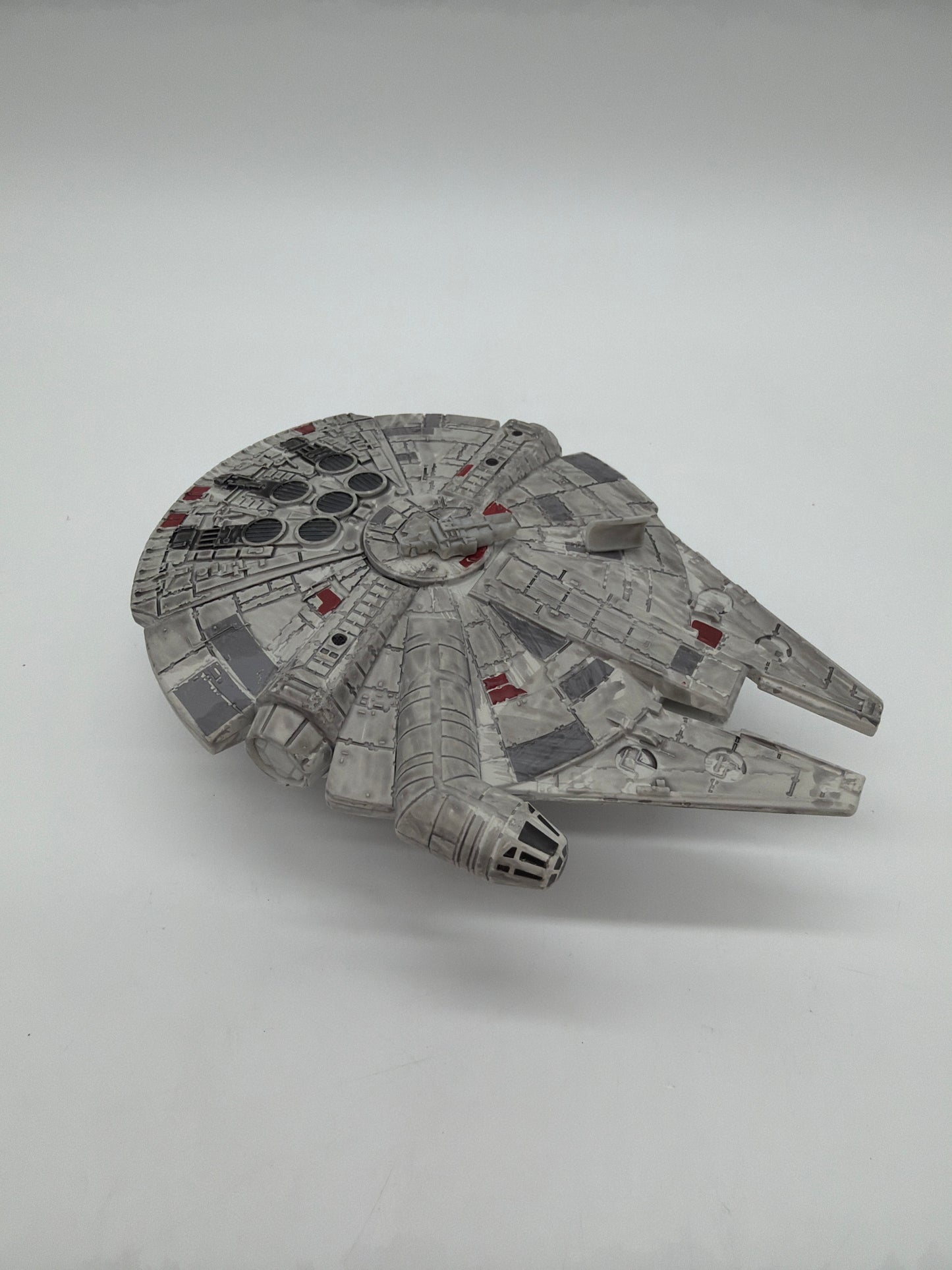 Disney Exclusive Star Wars Galaxy’s Edge Millennium Falcon Die-Cast Vehicle