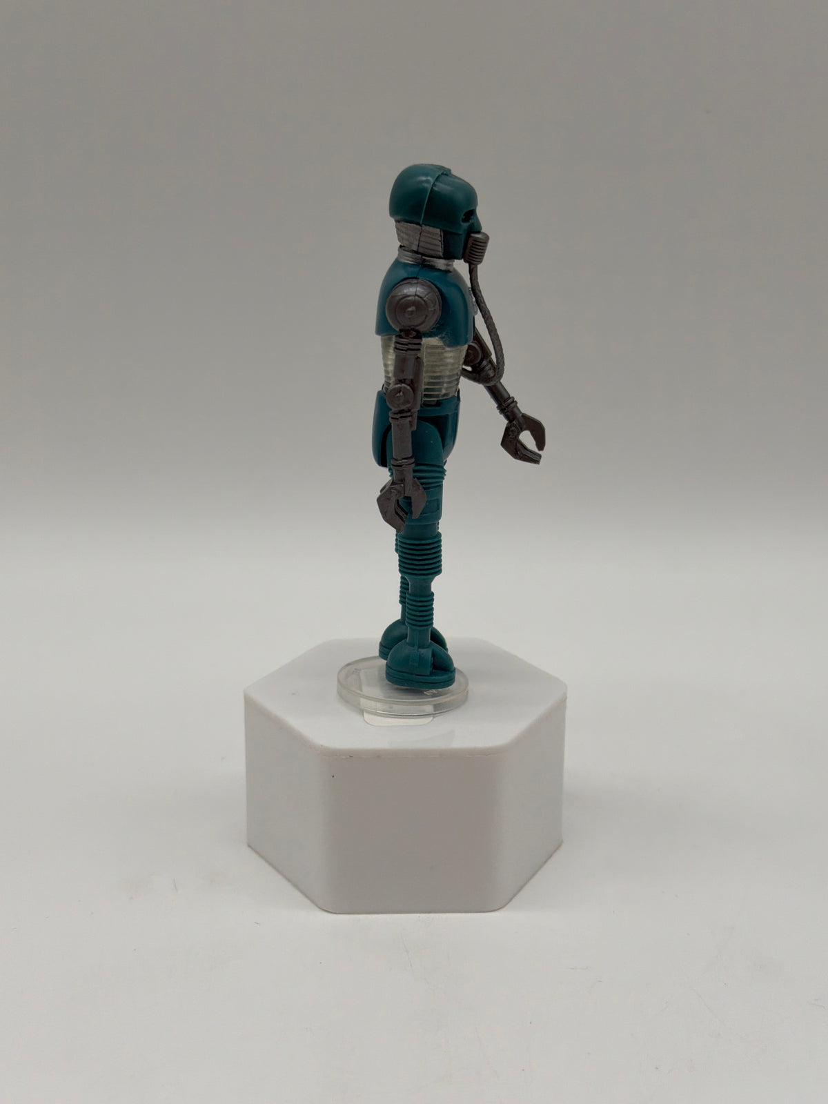 Kenner 1980 Star Wars 2-1B Medical Droid, photo 4 of 5