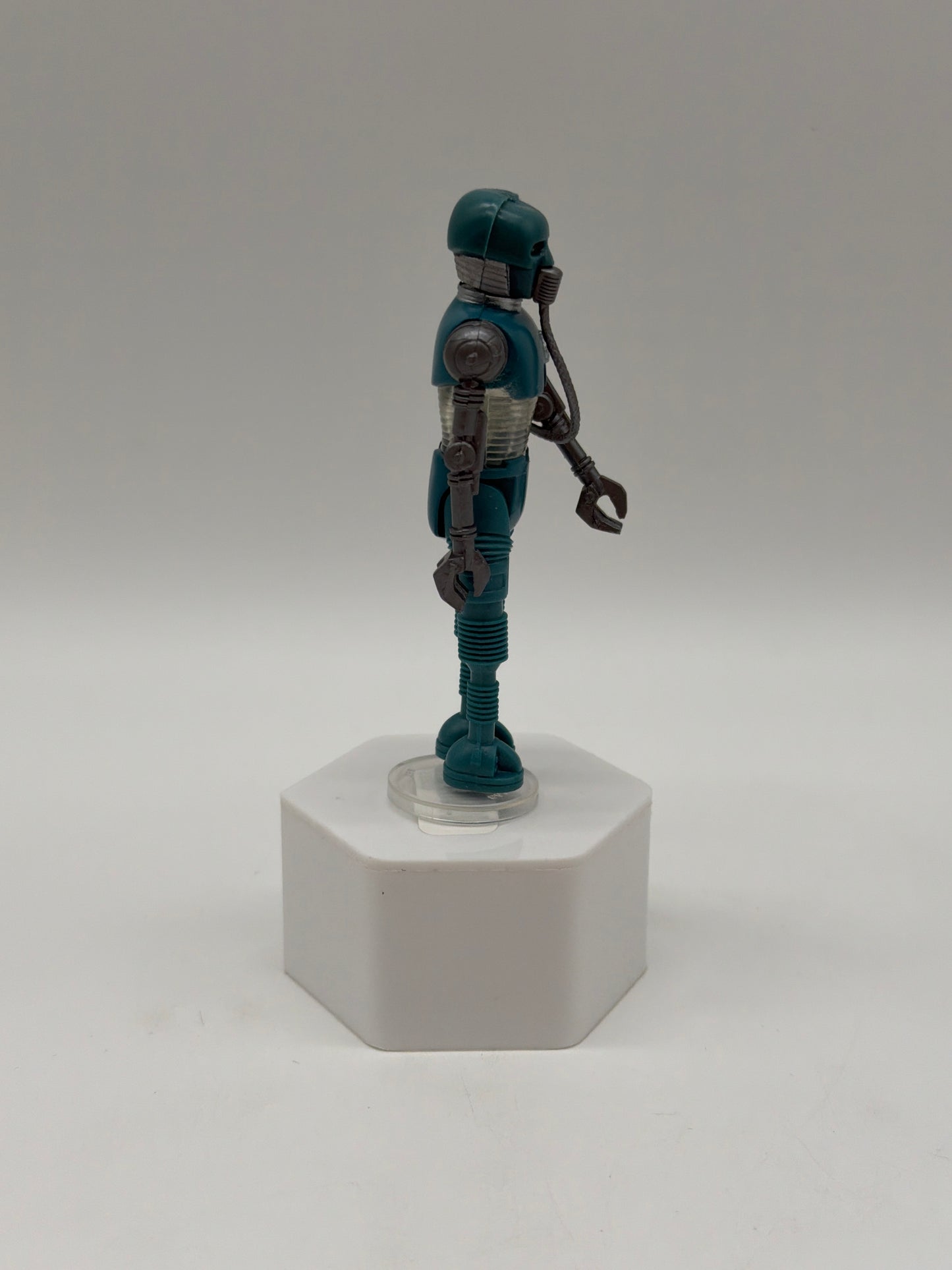 Kenner 1980 Star Wars 2-1B Medical Droid