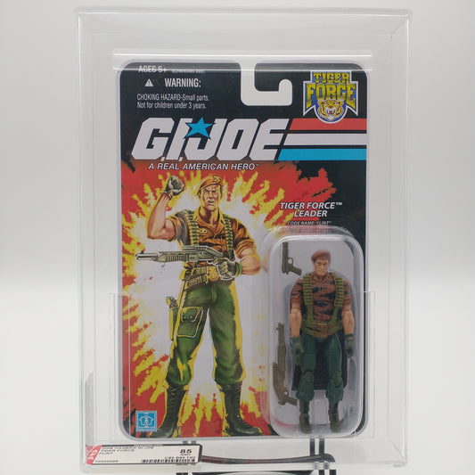 The front of the card and bubble. The figure is sealed inside.