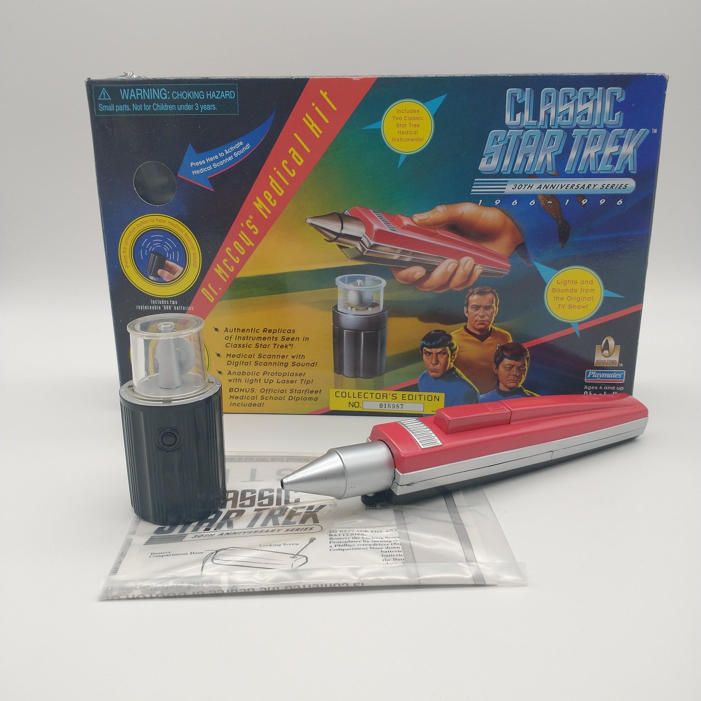 Star Trek TOS 30th Anniversary Dr. McCoy's Medical Kit Playmates 1997