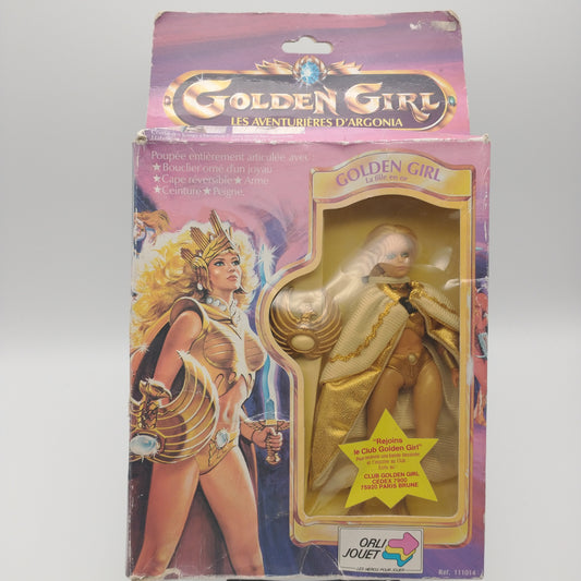 The front of the card and bubble. The figure is sealed inside.