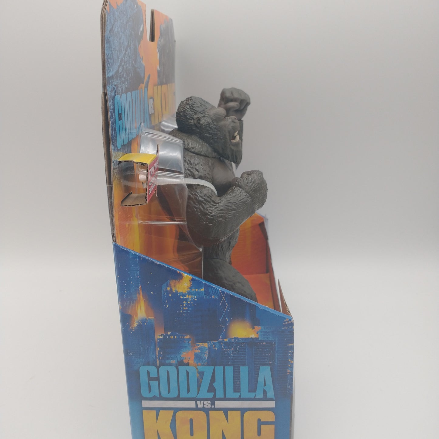Godzilla Vs. Kong Battle Roar Kong Figure Playmates 2021