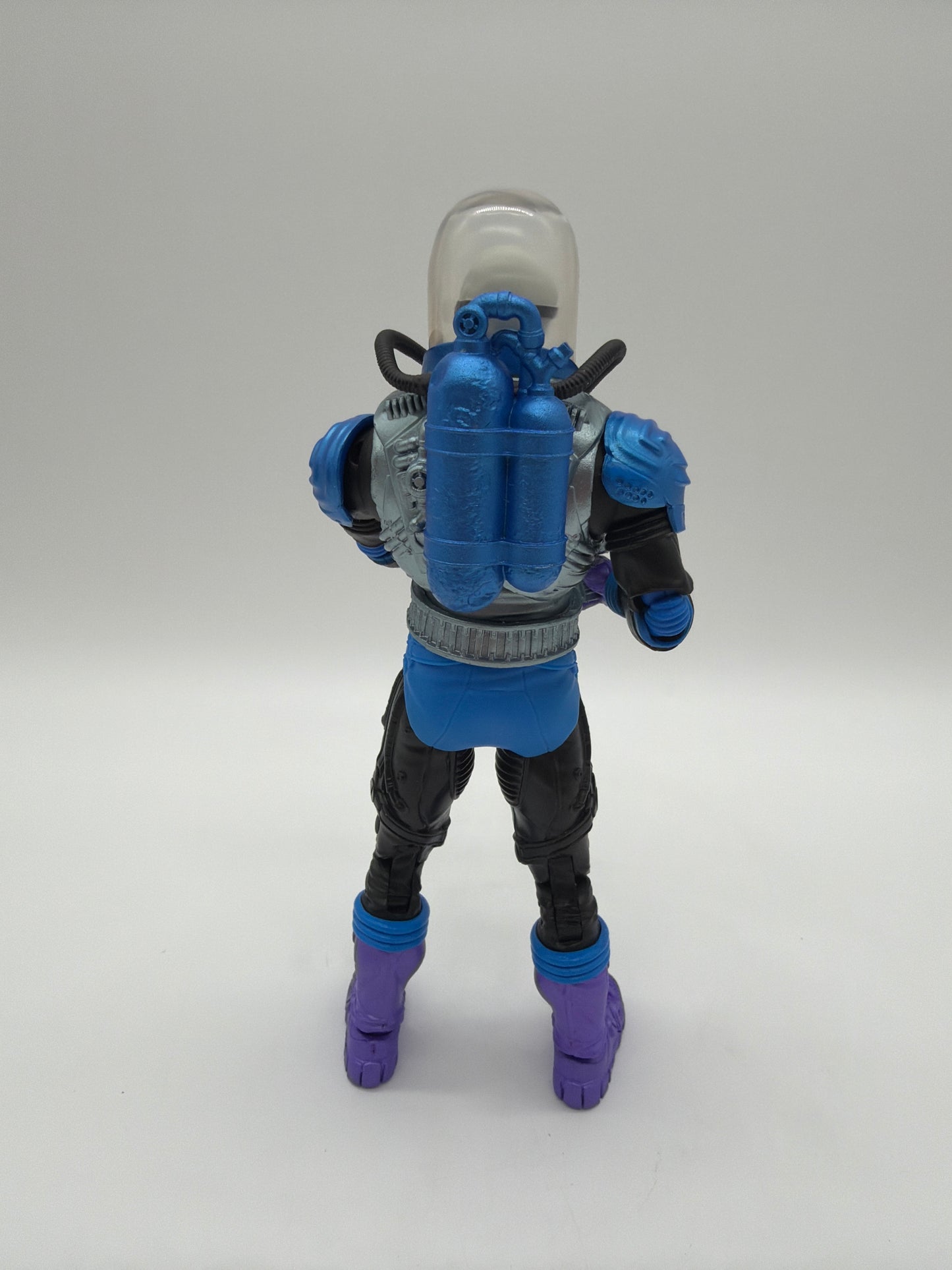 McFarlane 2024 DC Multiverse Mr. Freeze 7” Inch