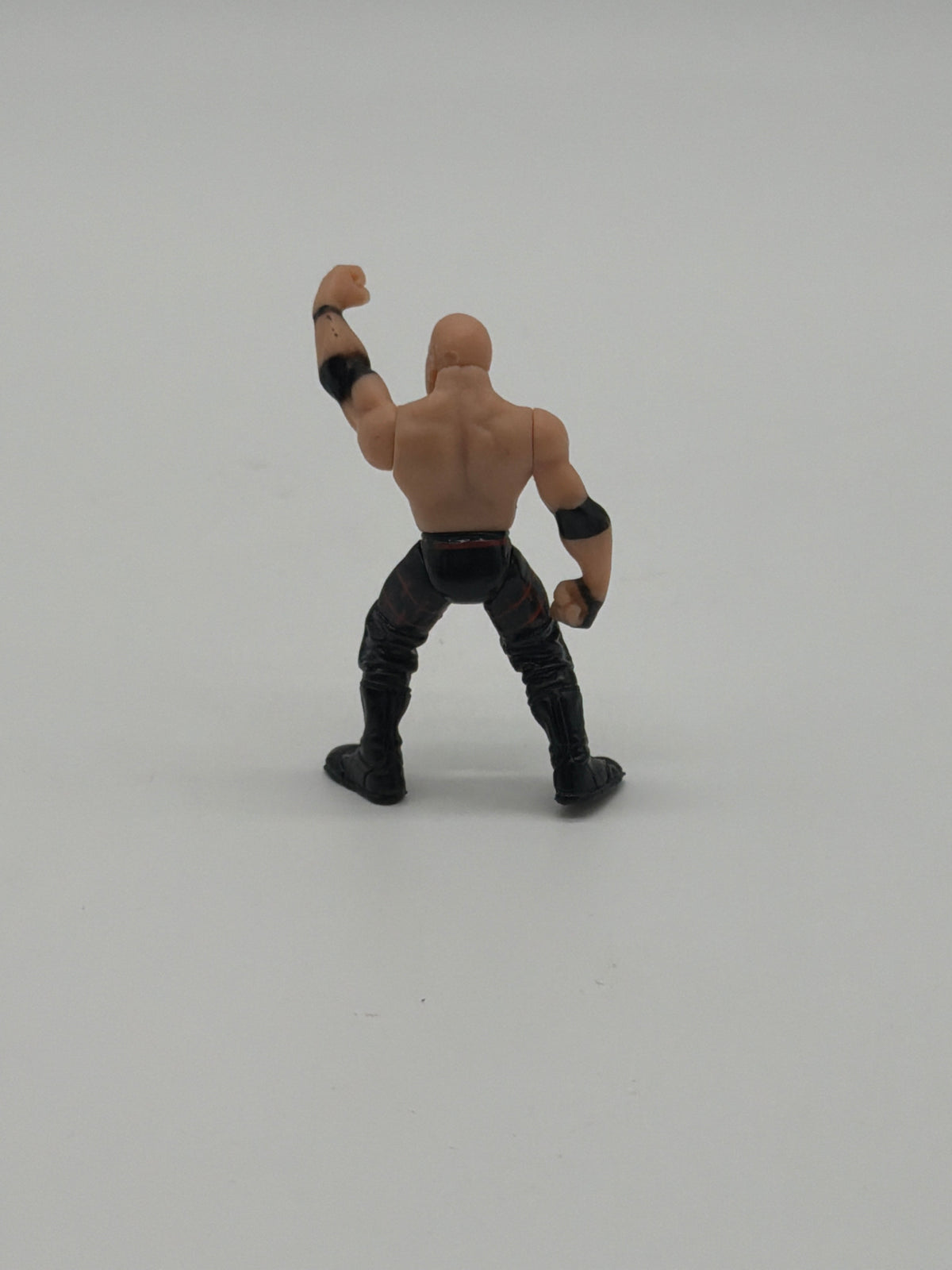 Jakks Pacific 2006 WWE WWF Micro Aggression Kane 2” Action Figure, photo 2 of 3