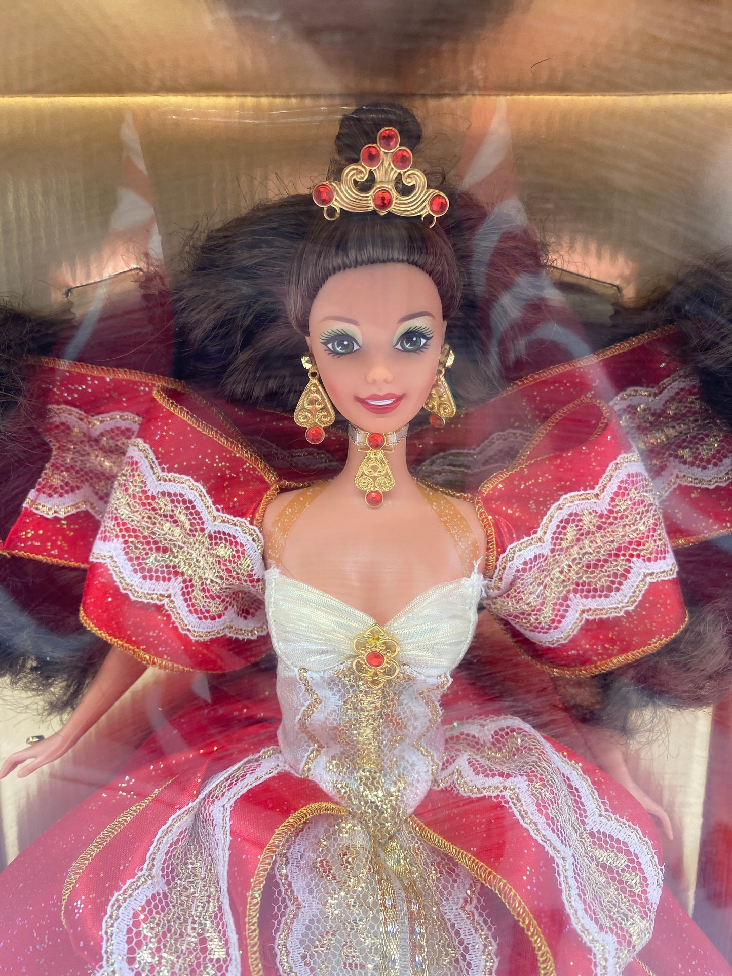 Barbie 1997 Happy Holidays Special Edition Barbie Doll