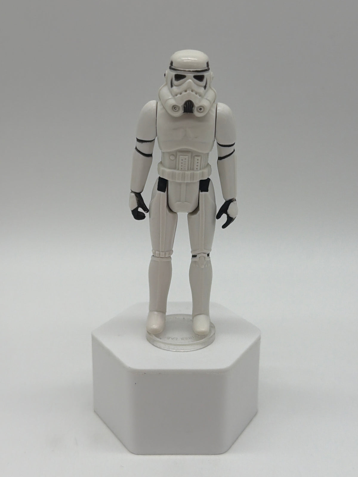 Kenner 1977 Star Wars Imperial Stormtrooper, photo 1 of 4