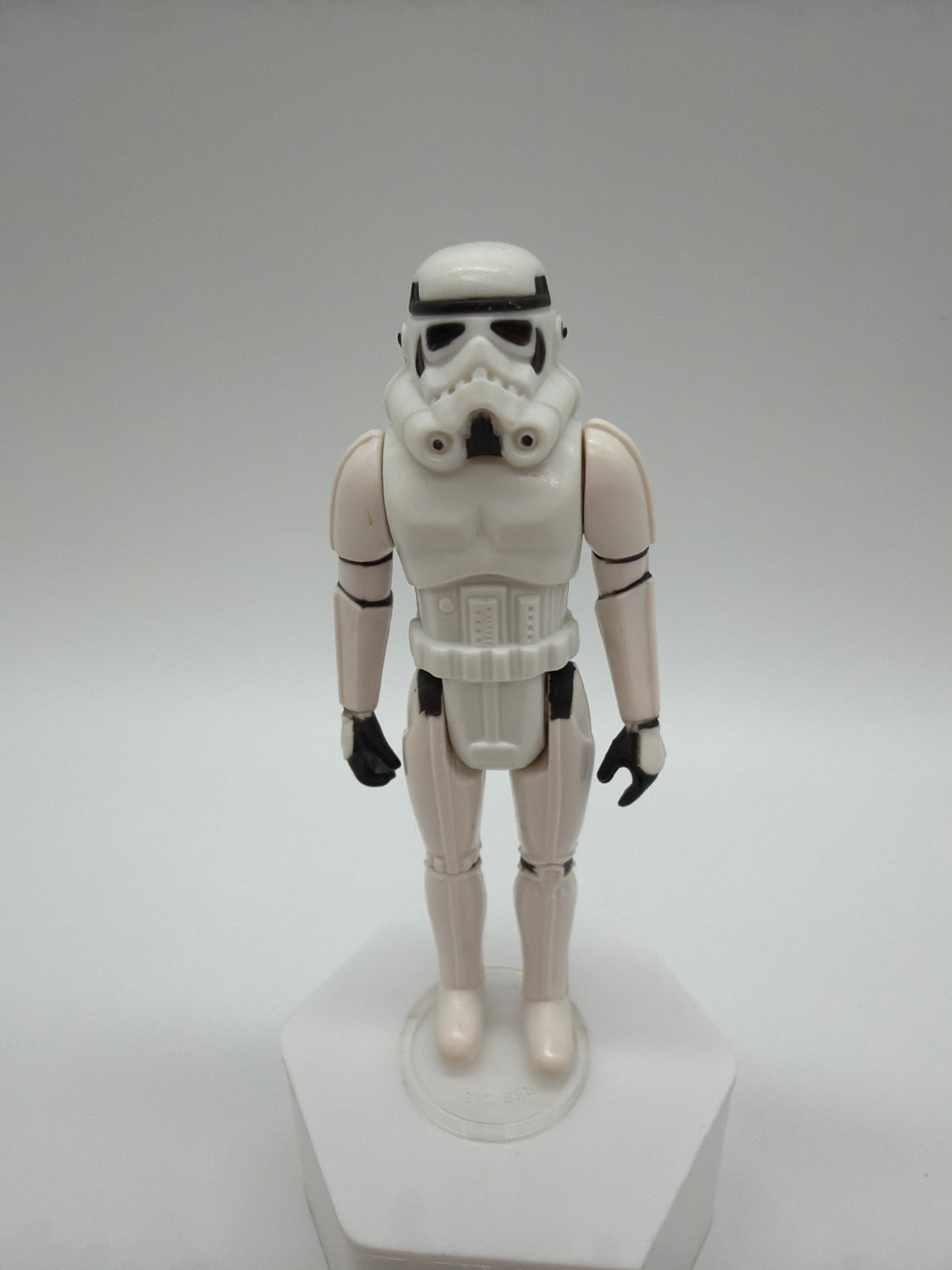 Kenner 1977 Star Wars Stormtrooper, photo 5 of 5