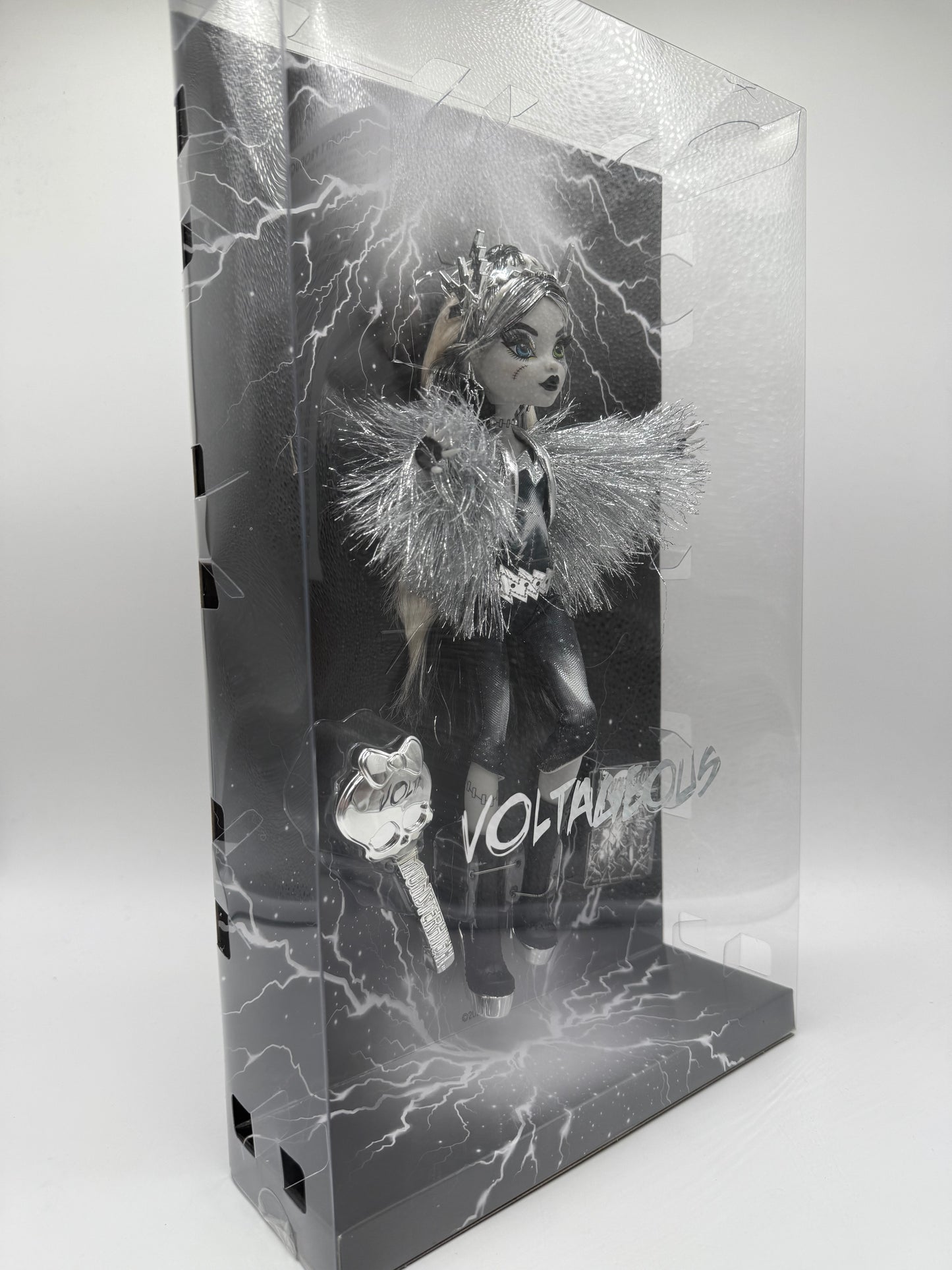 Mattel 2021 Monster High Voltageous Frankie Stein Exclusive Doll