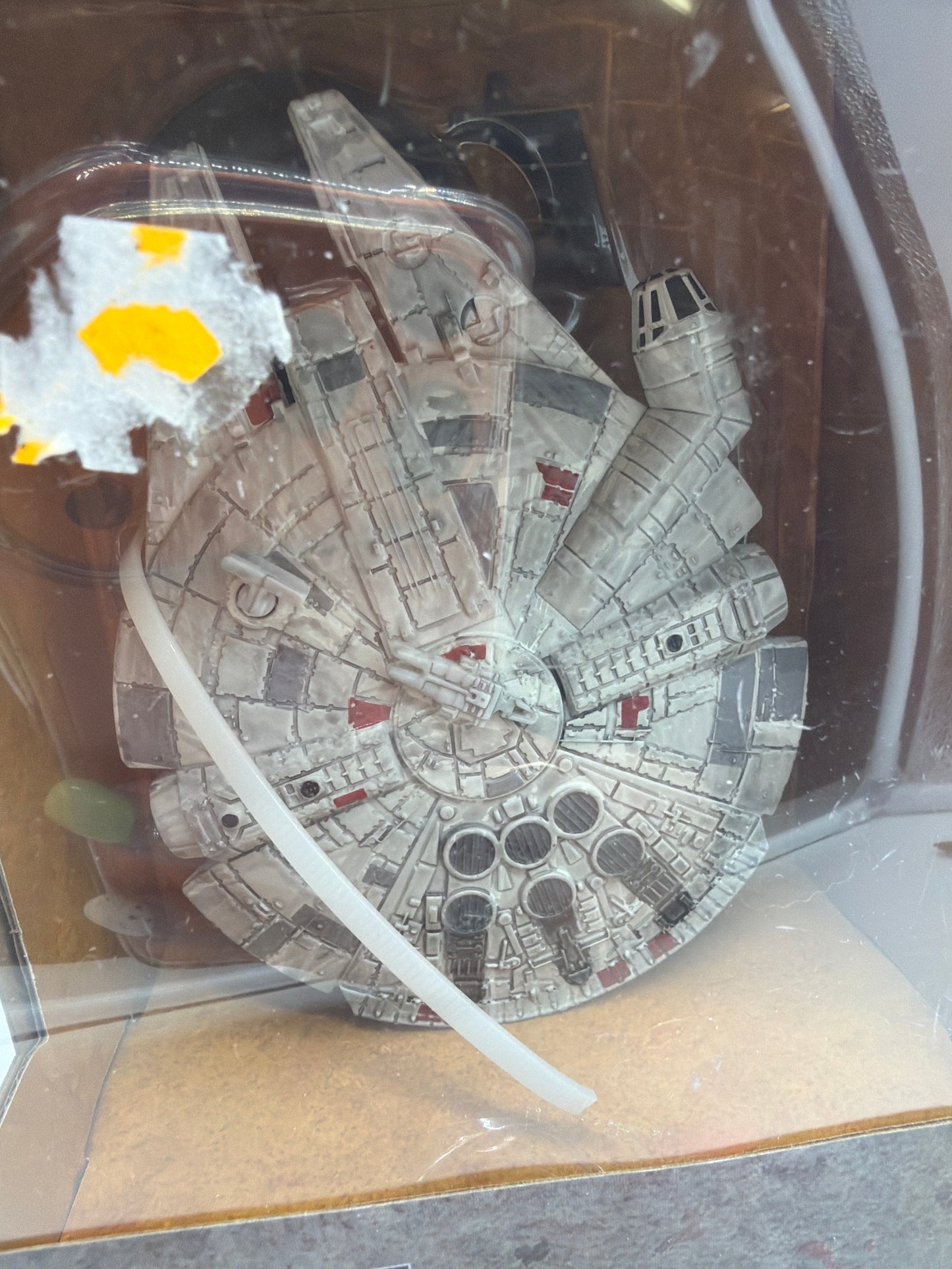 Disney Star Wars Galaxy’s Edge Millennium Falcon Die-Cast Vehicle