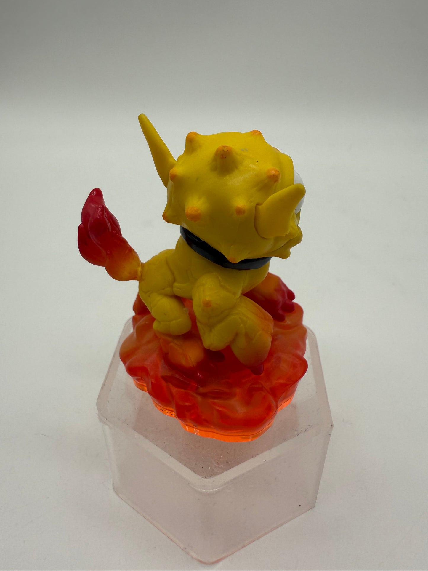 Activision 2012 Skylanders Giants Molten Hot Dog