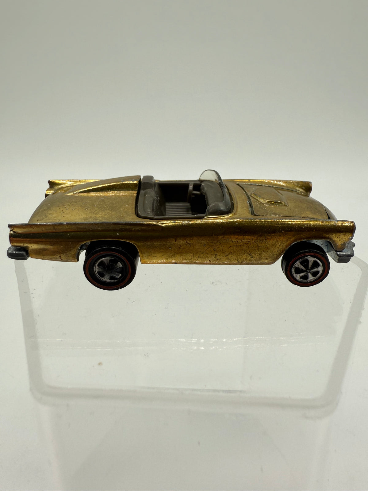 Mattel 1968 Hot Wheels Vintage Redline Classic '57 T-Bird Gold, photo 5 of 11