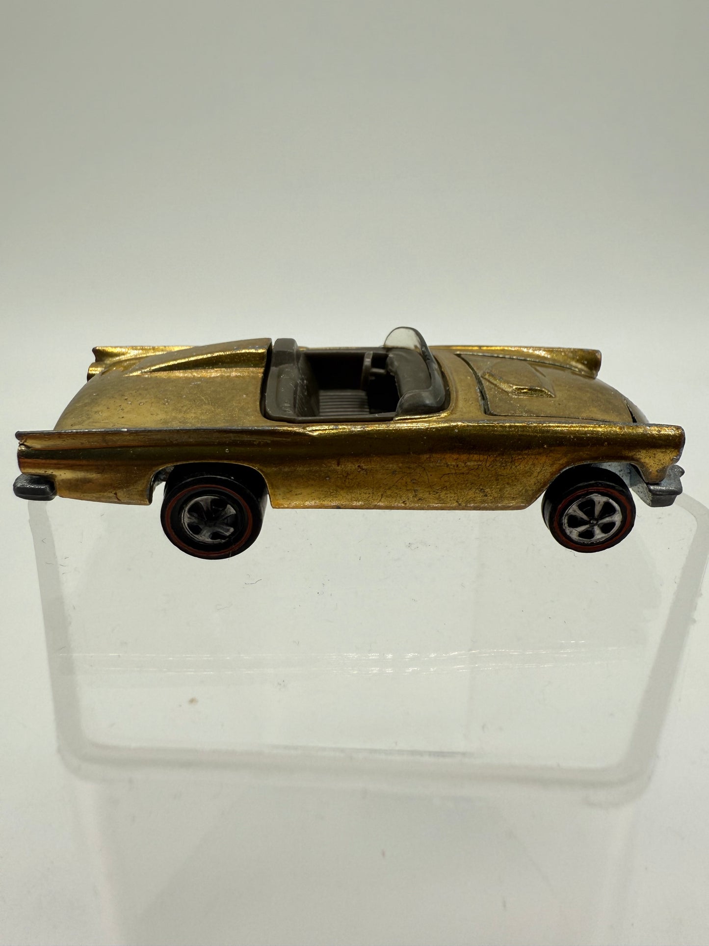 Hot Wheels Vintage Redline Classic '57 T-Bird (Gold) 1969 Mattel