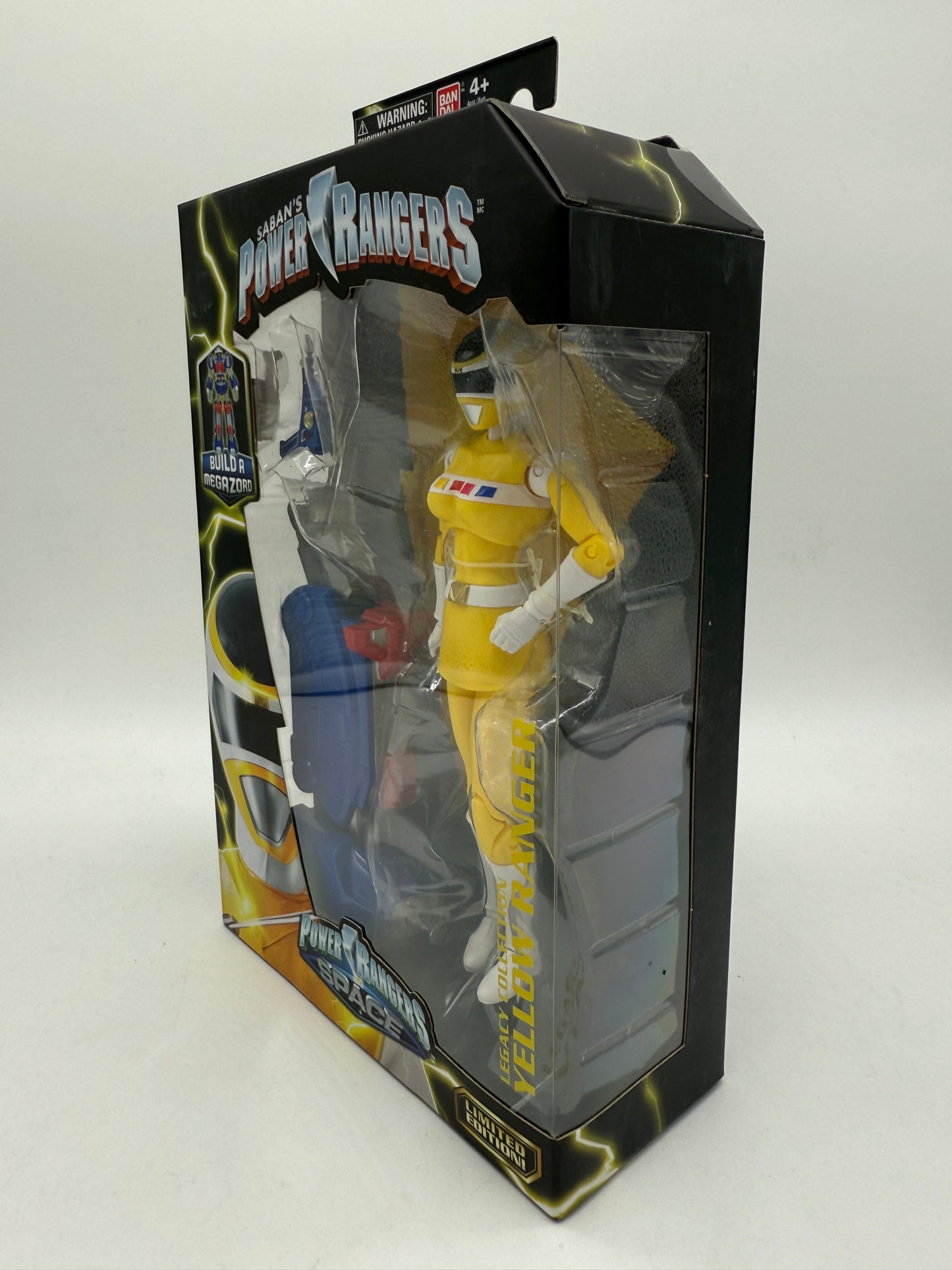 Saban's Power Rangers Space Yellow Ranger 2018 Bandai