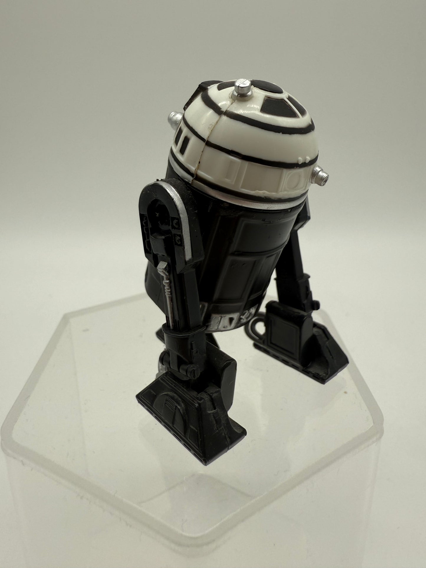 Star Wars Astromech Droid R2-X2 2005 Hasbro