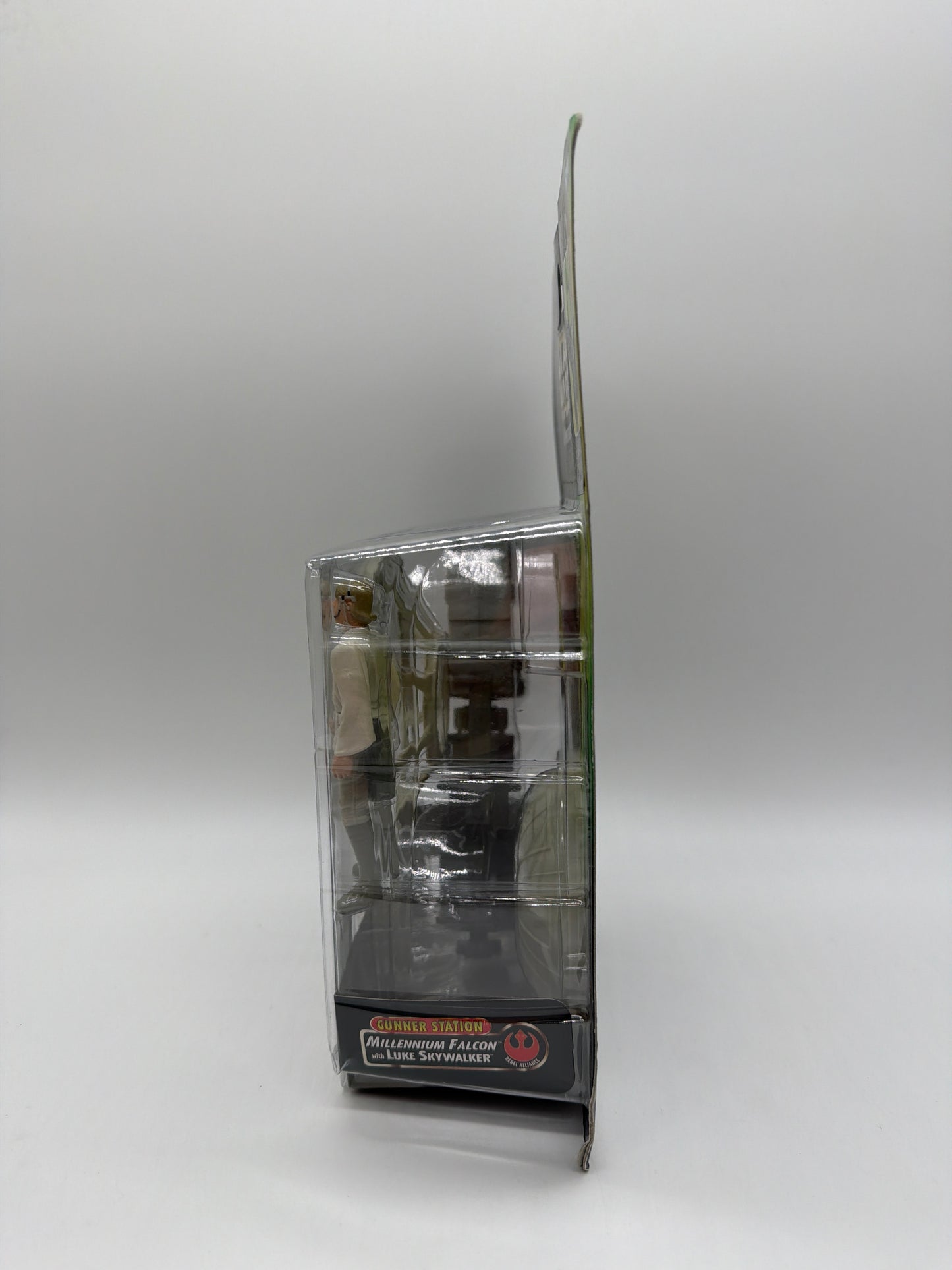 Kenner 1997 Star Wars The Power of the Force Gunner Station Millennium Falcon with Luke Skywalker