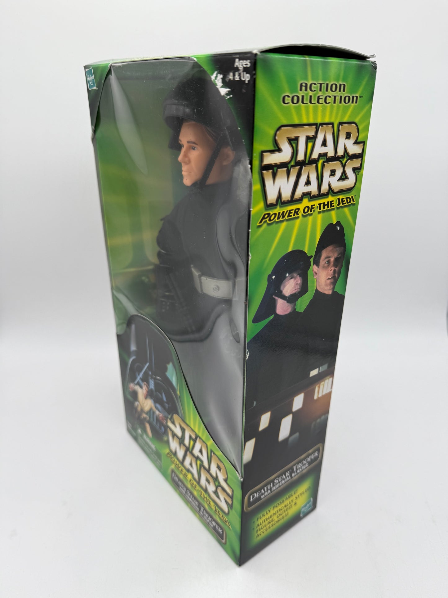 Hasbro 2001 Star Wars Power of The Jedi Death Star Trooper with Imperial Blaster