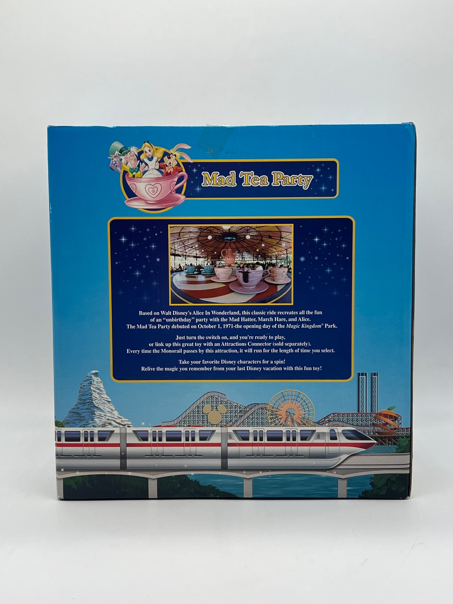 Disney Theme Park Edition 2011 Mad Tea Party Interactive Playset