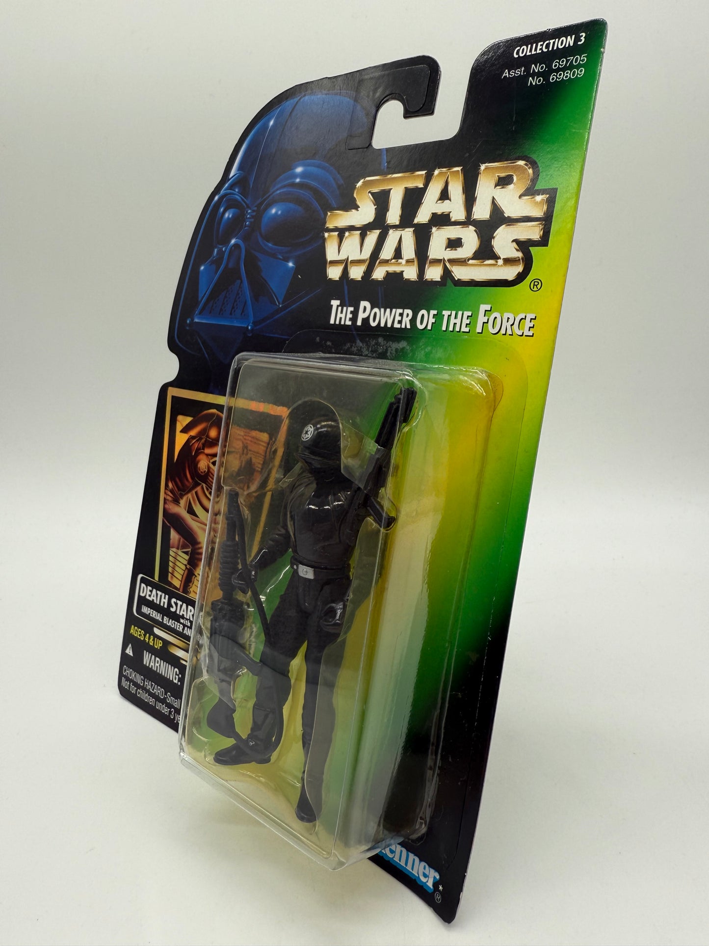 Kenner 1996 Star Wars The Power of the Force Death Star Gunner