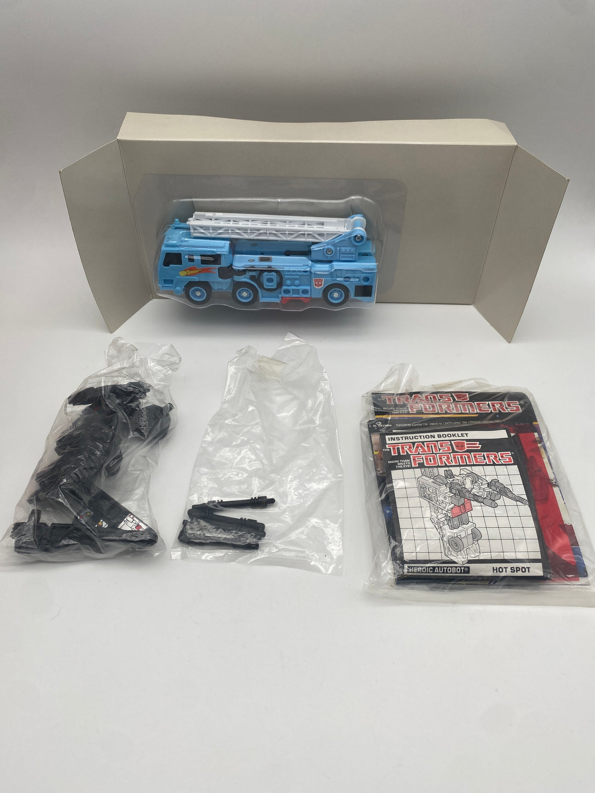 Hasbro Transformers 1986 G1 Protectobot Leader Hot Spot, photo 6 of 8