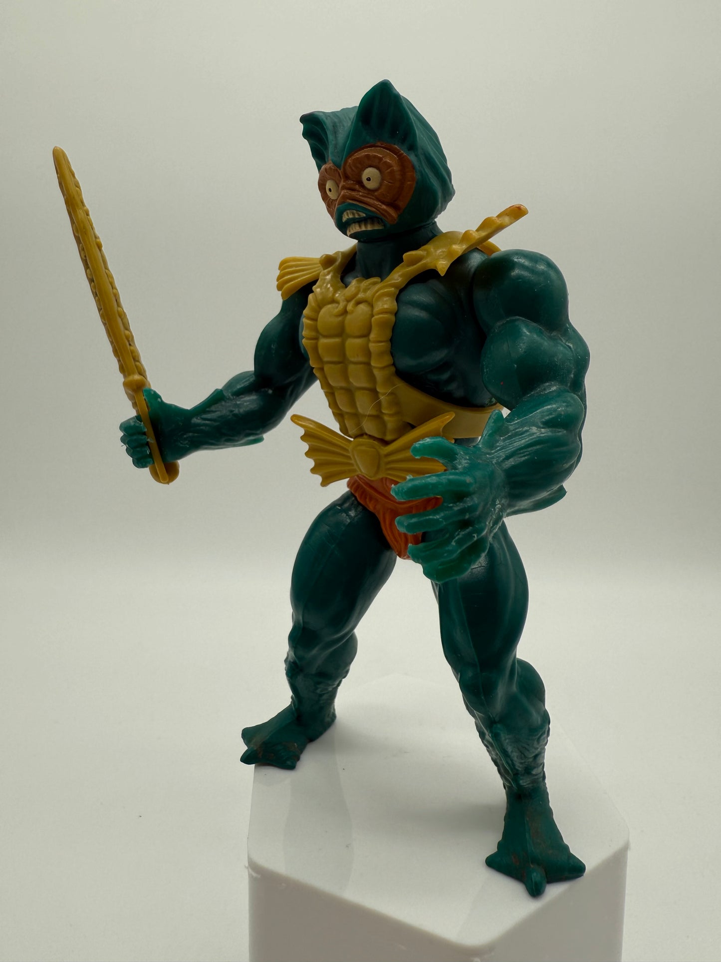 Mattel 1985 Vintage Masters of the Universe Mer Man (Normal Orange Belt)