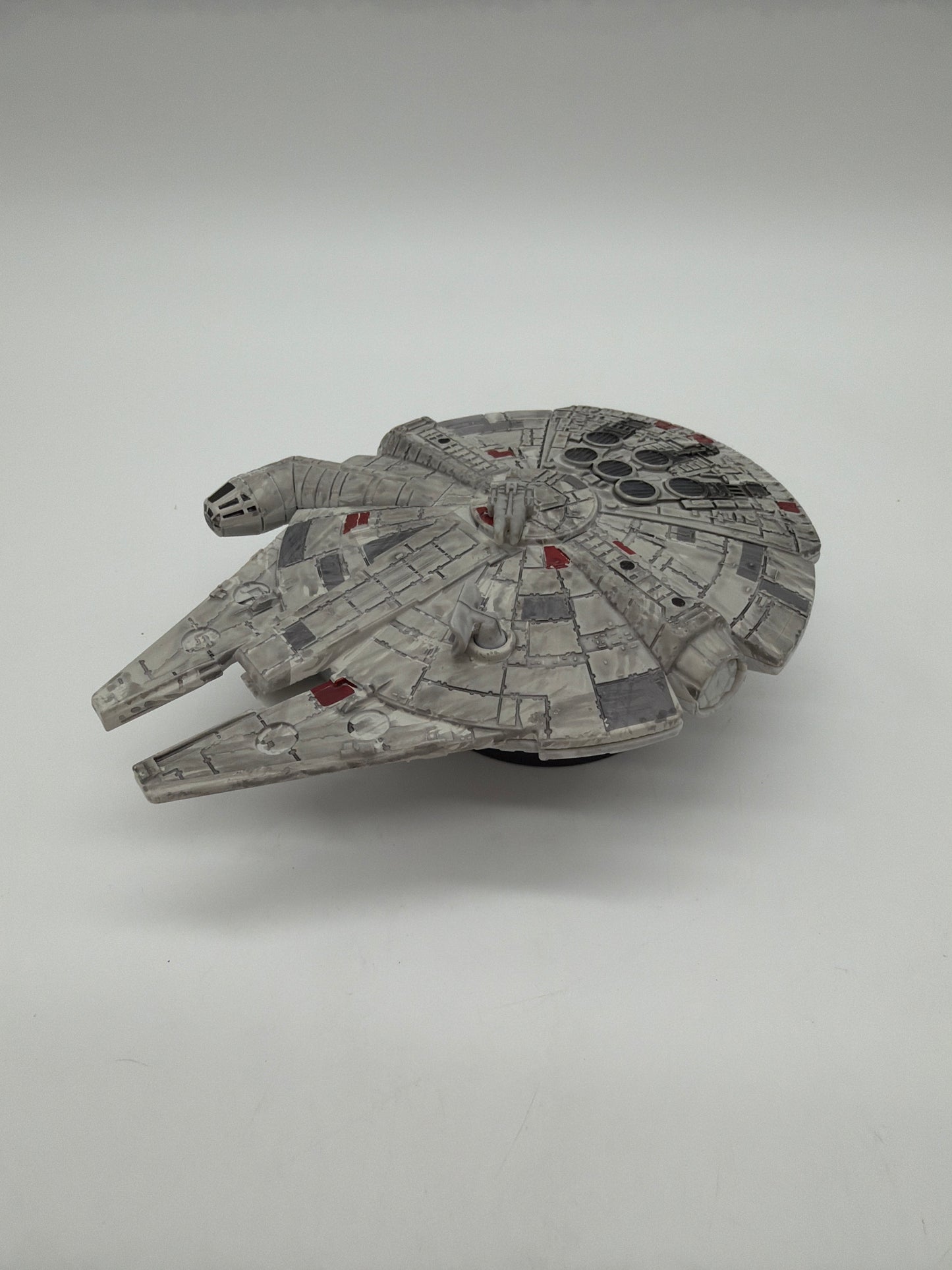 Disney Exclusive Star Wars Galaxy’s Edge Millennium Falcon Die-Cast Vehicle