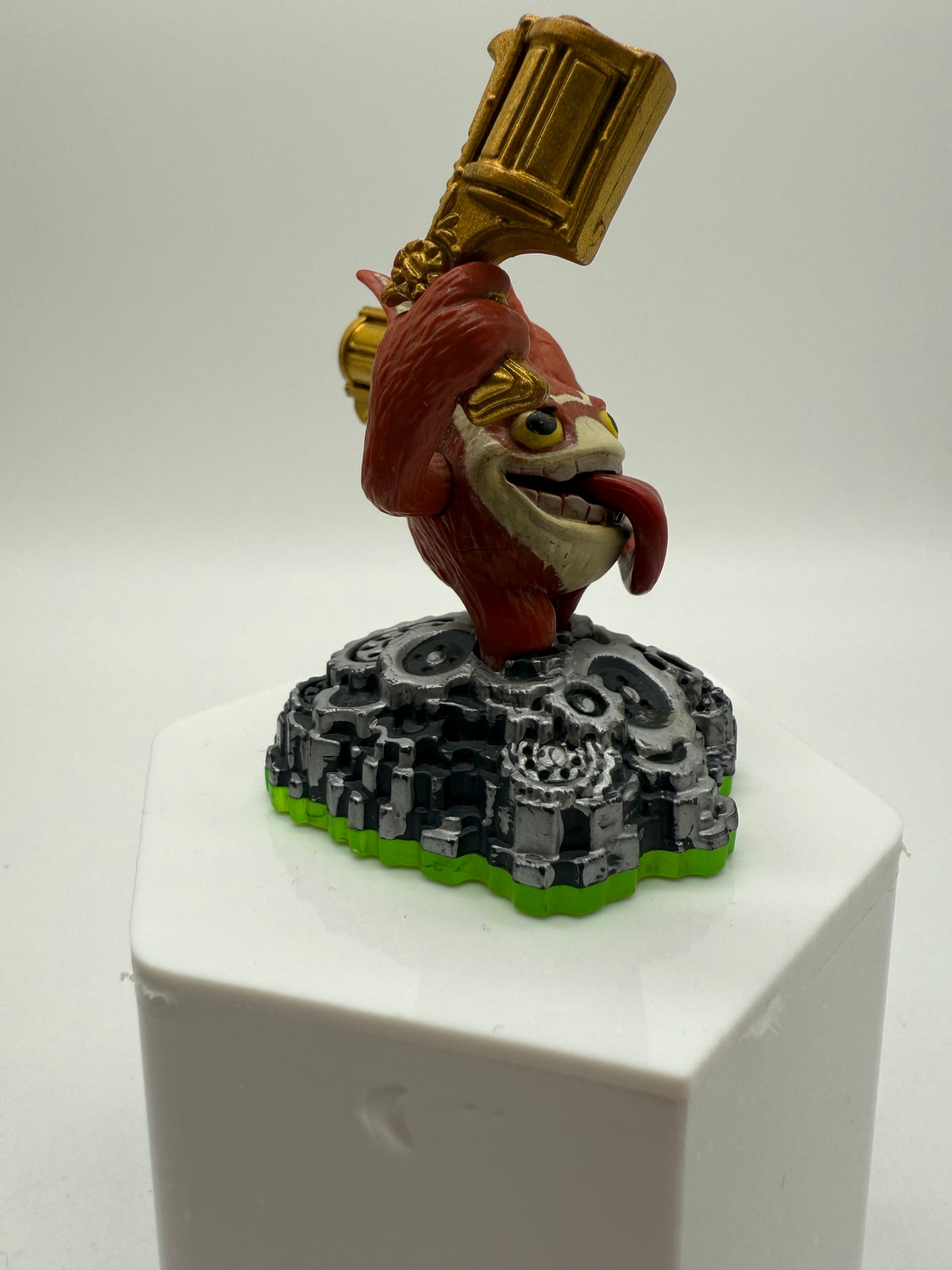 Activision 2011 Skylanders: Spyro's Trigger Happy