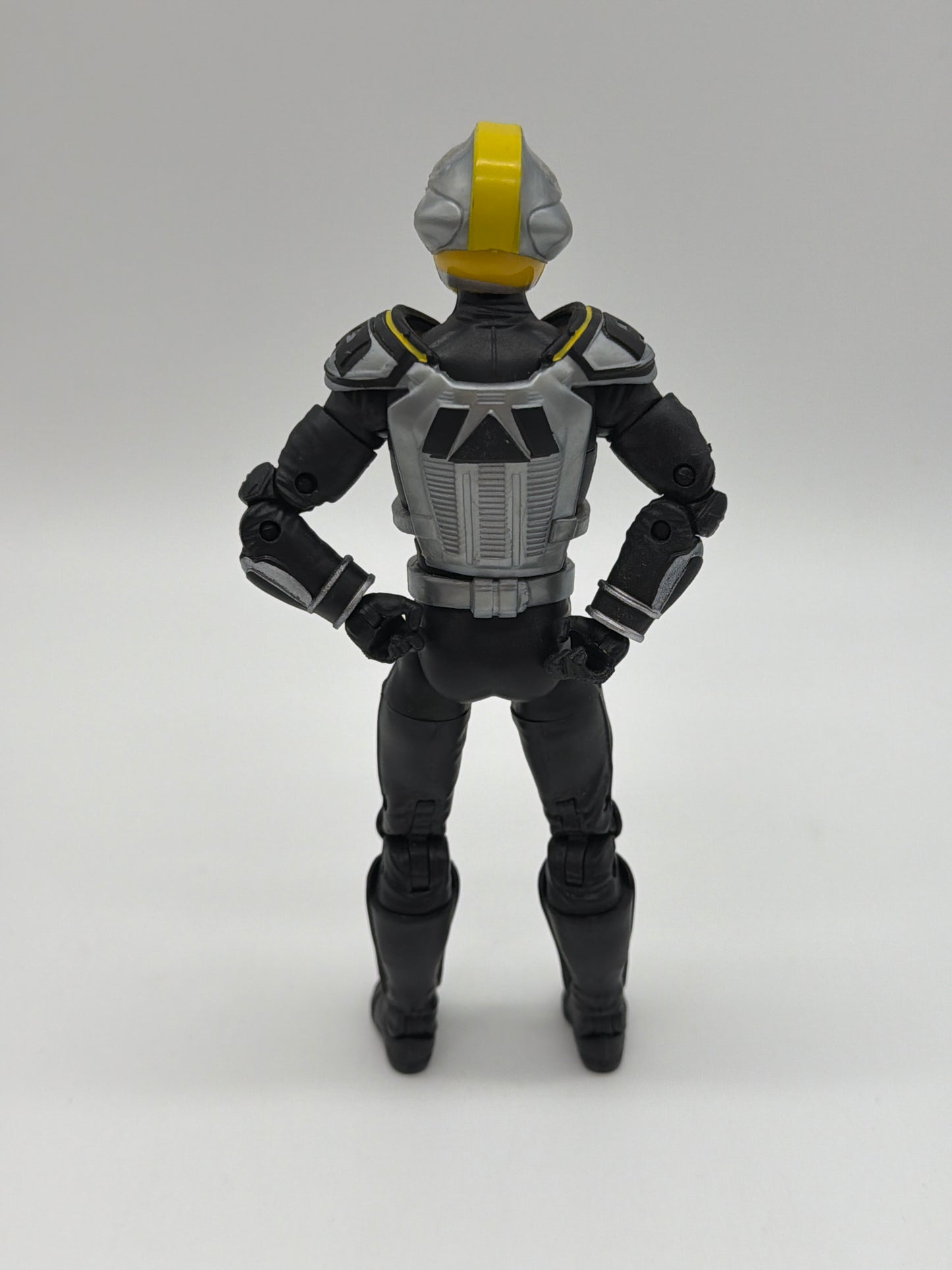 Hasbro 2018 Powers Rangers Lightning Collection SPD S.P.D A-Squad Yellow Ranger