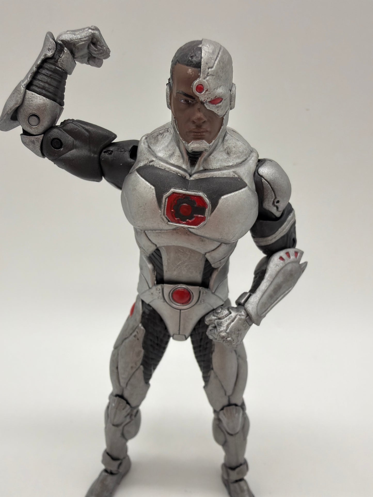 DC Collectibles 2017 DC Icons Cyborg Forever Evil Deluxe 6-Inch