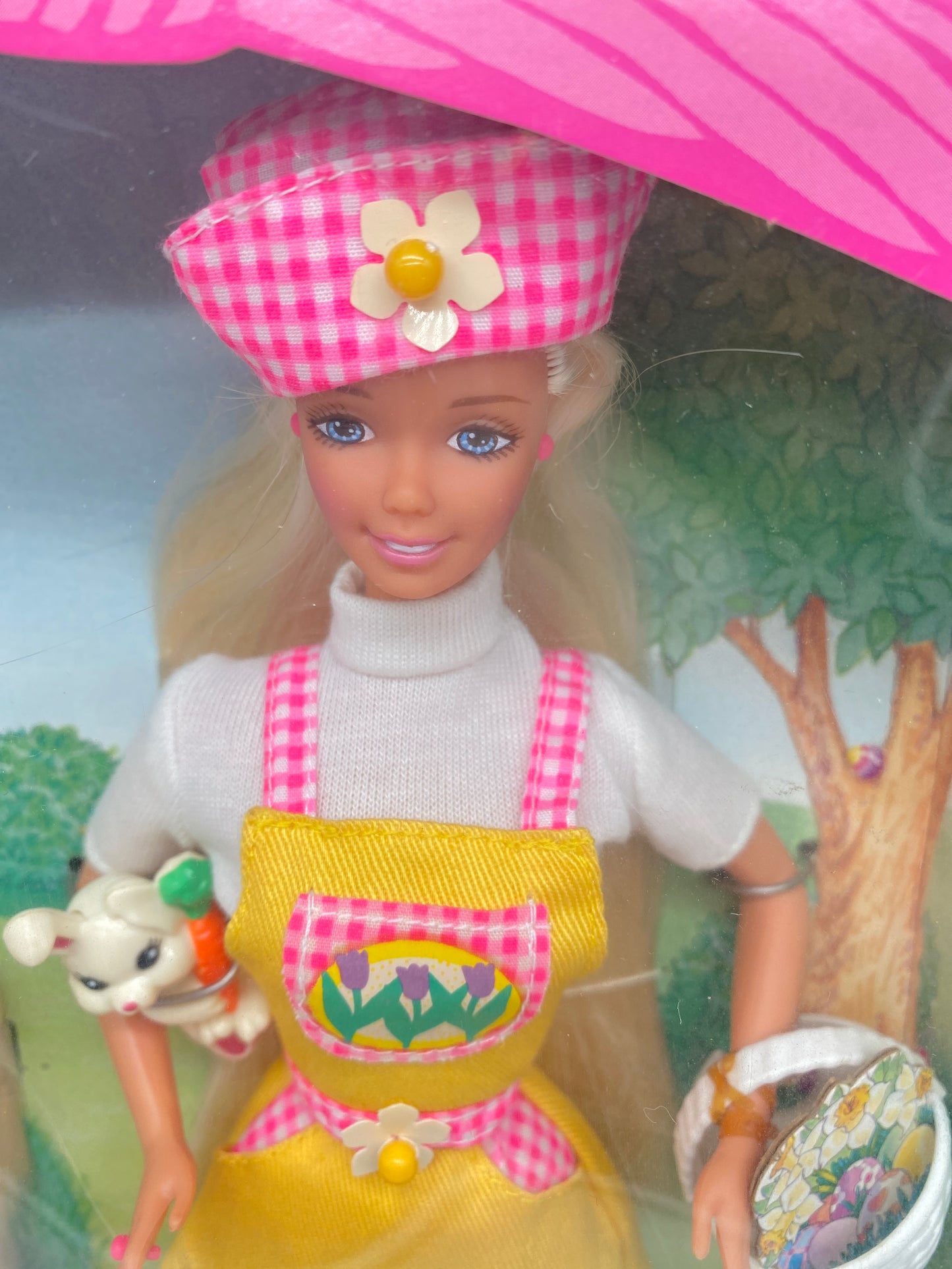 Mattel 1997 Barbie Doll Special Edition Easter Egg Hunt Barbie & Kelly Gift Set