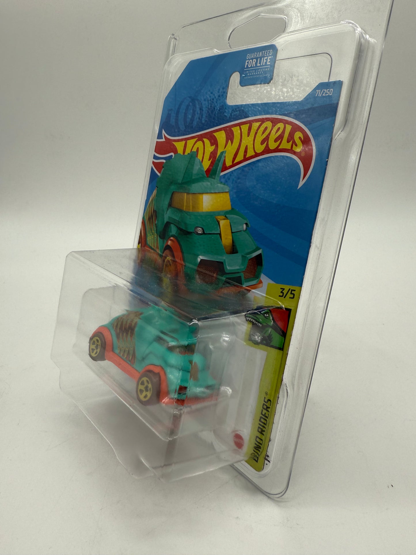 Hot Wheels Tricera-Truck 2020 Mattel