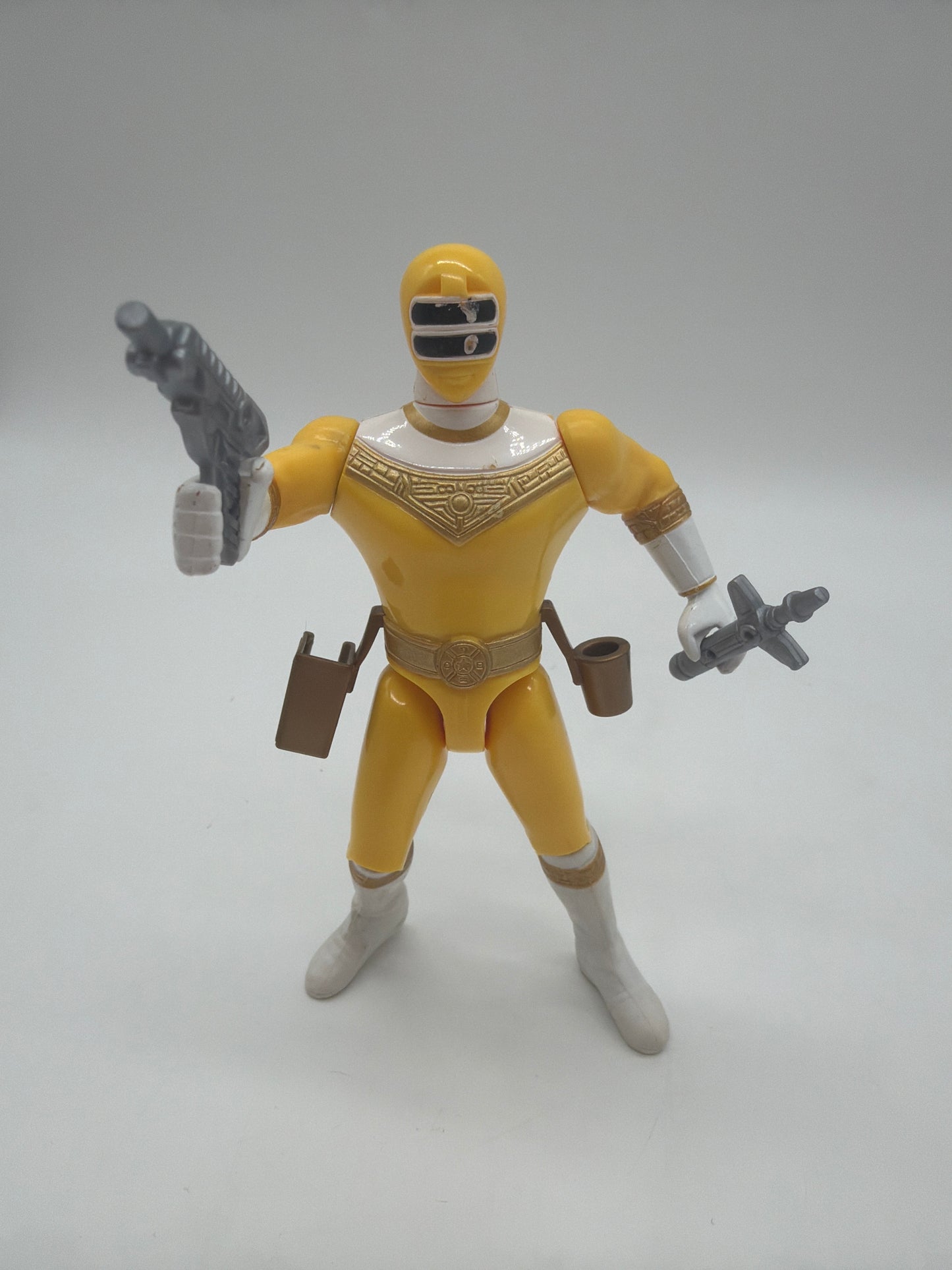 Bandai 1996 Power Rangers Zeo Yellow Ranger II Action Figure