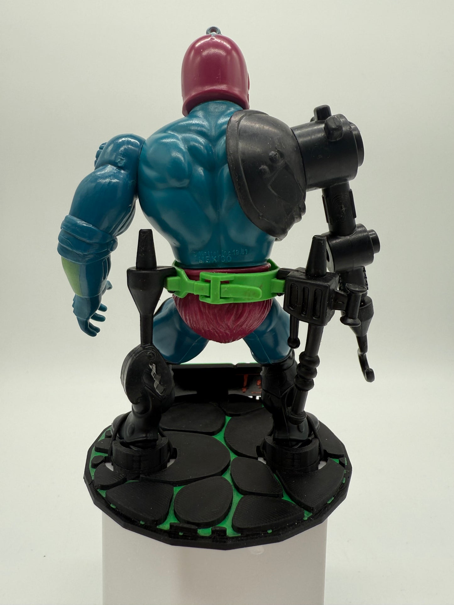 Mattel 1981 Vintage Masters of the Universe Trap Jaw