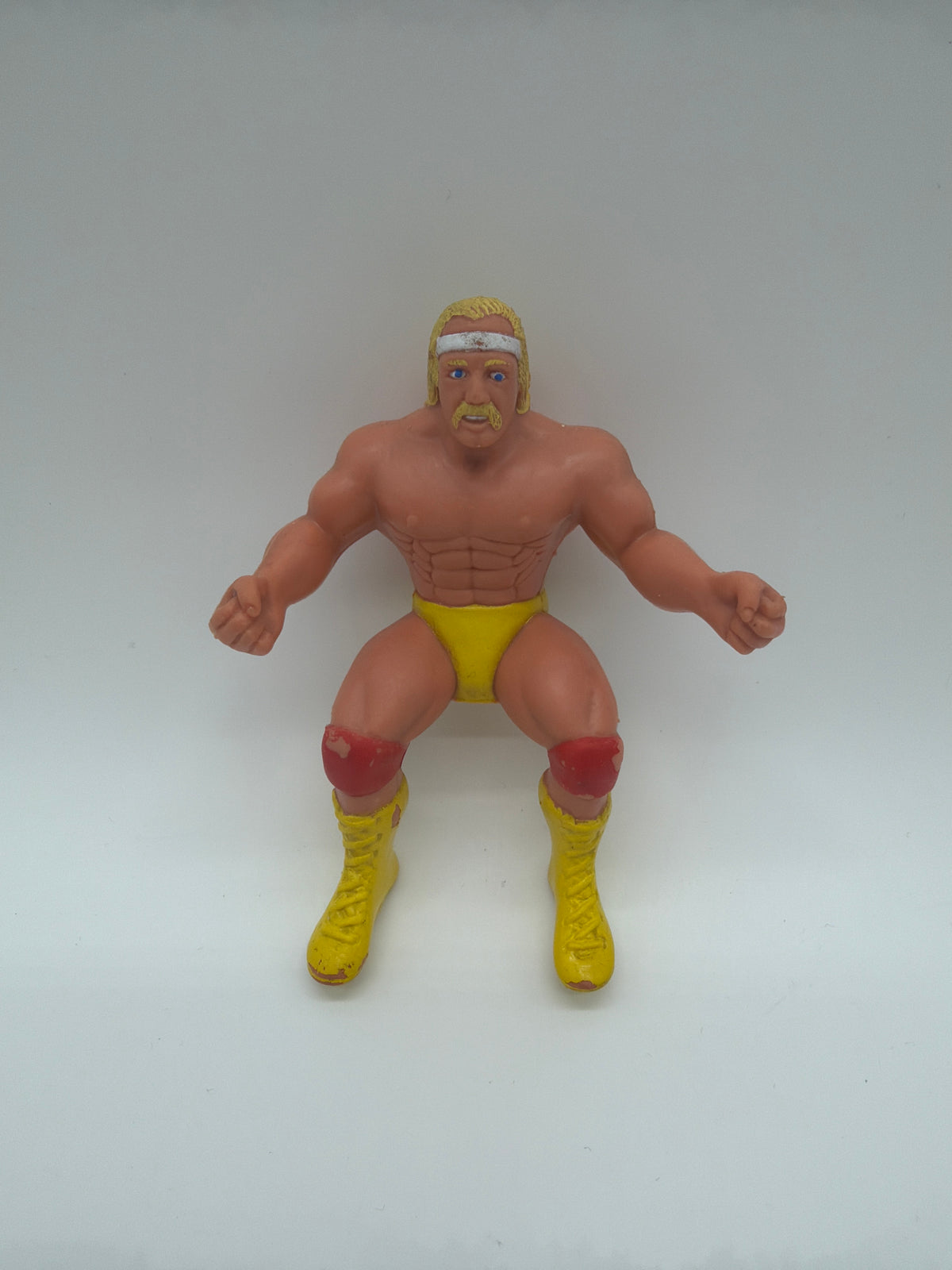 LJN Titan Sports 1985 Hulk Hogan Action Figure Finger Puppet, photo 1 of 4