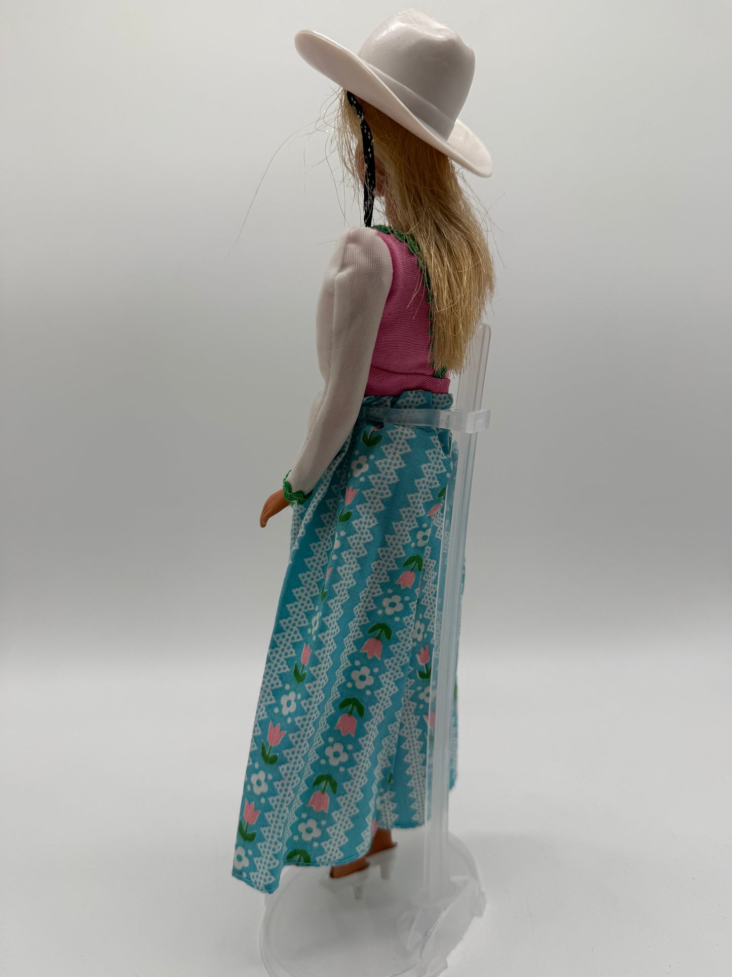 Western Barbie with Sweet 16 Floral Dress Blue Pink 1976 Mattel