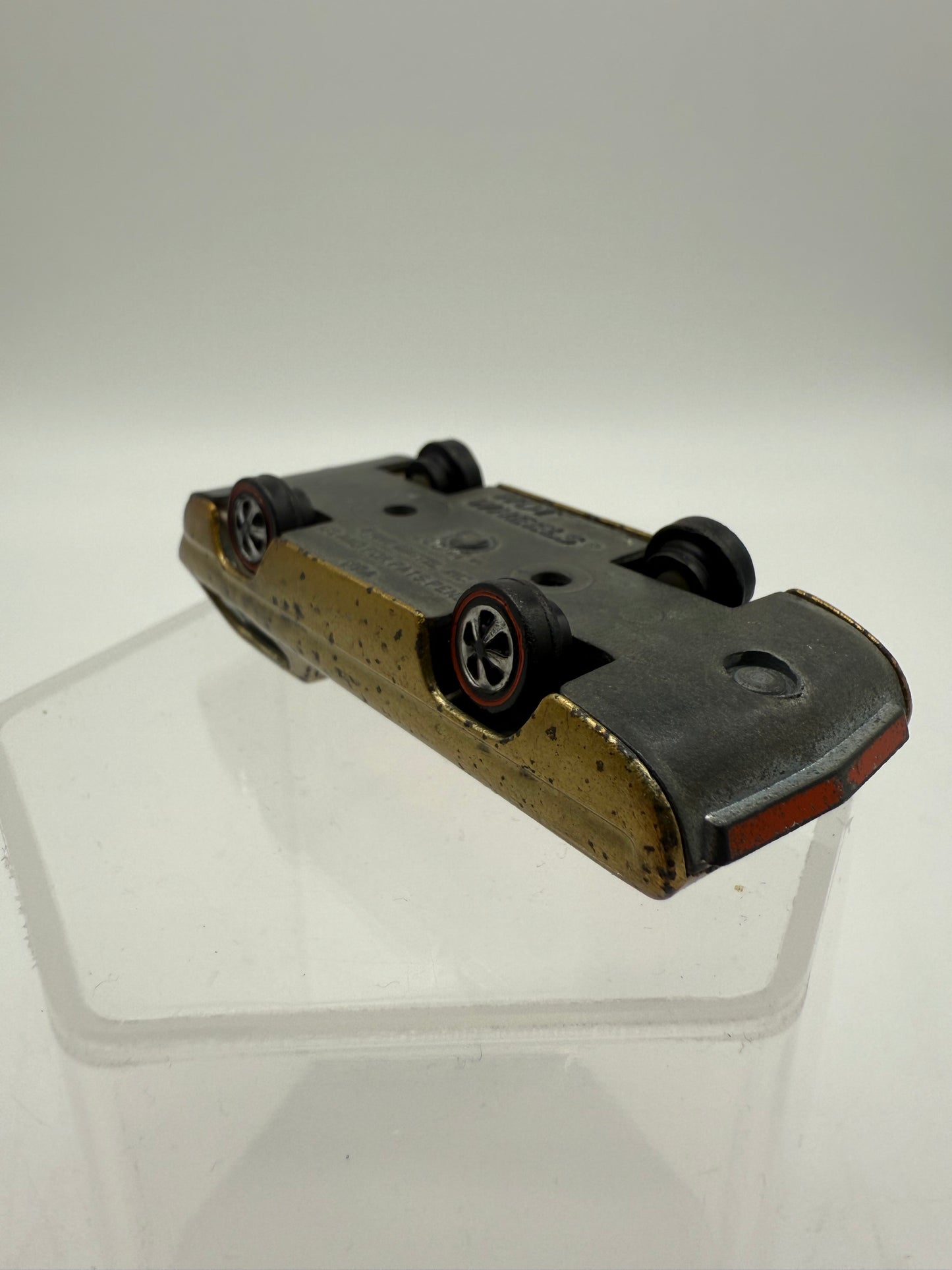Hot Wheels Vintage 1967 Redline Dodge Deora Gold with Surfboards Loose