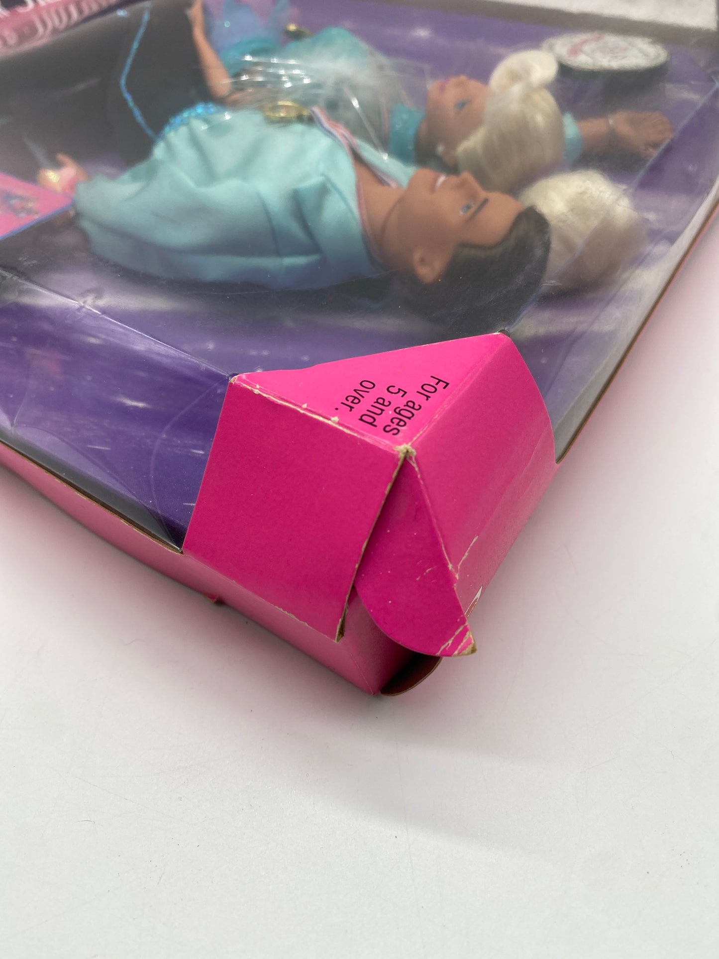 Barbie 1997 Olympic USA Skater Barbie & Ken