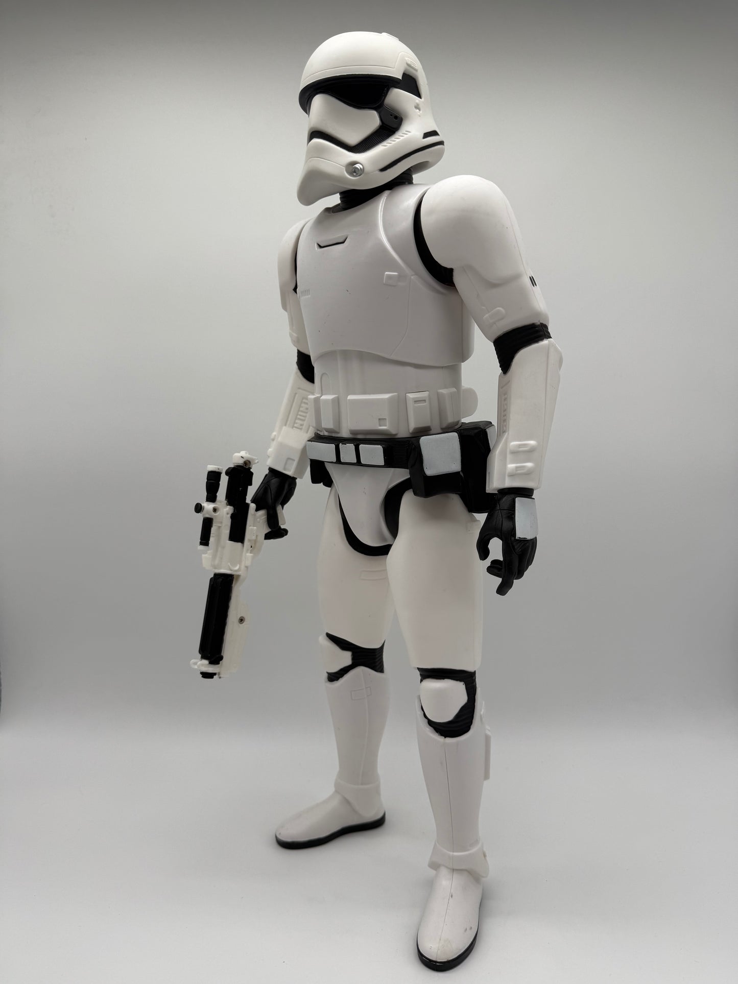 Jakks Pacific 2015 Star Wars Stormtrooper With Gun 18in Figure
