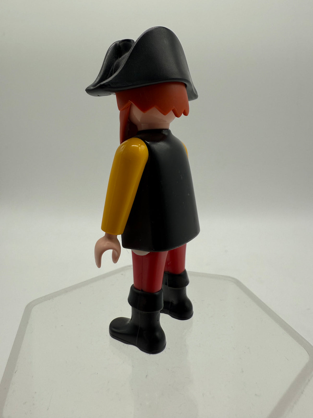 Vintage Geobra 1993 Playmobil Pirate Captain Orange Beard 5737, photo 4 of 5
