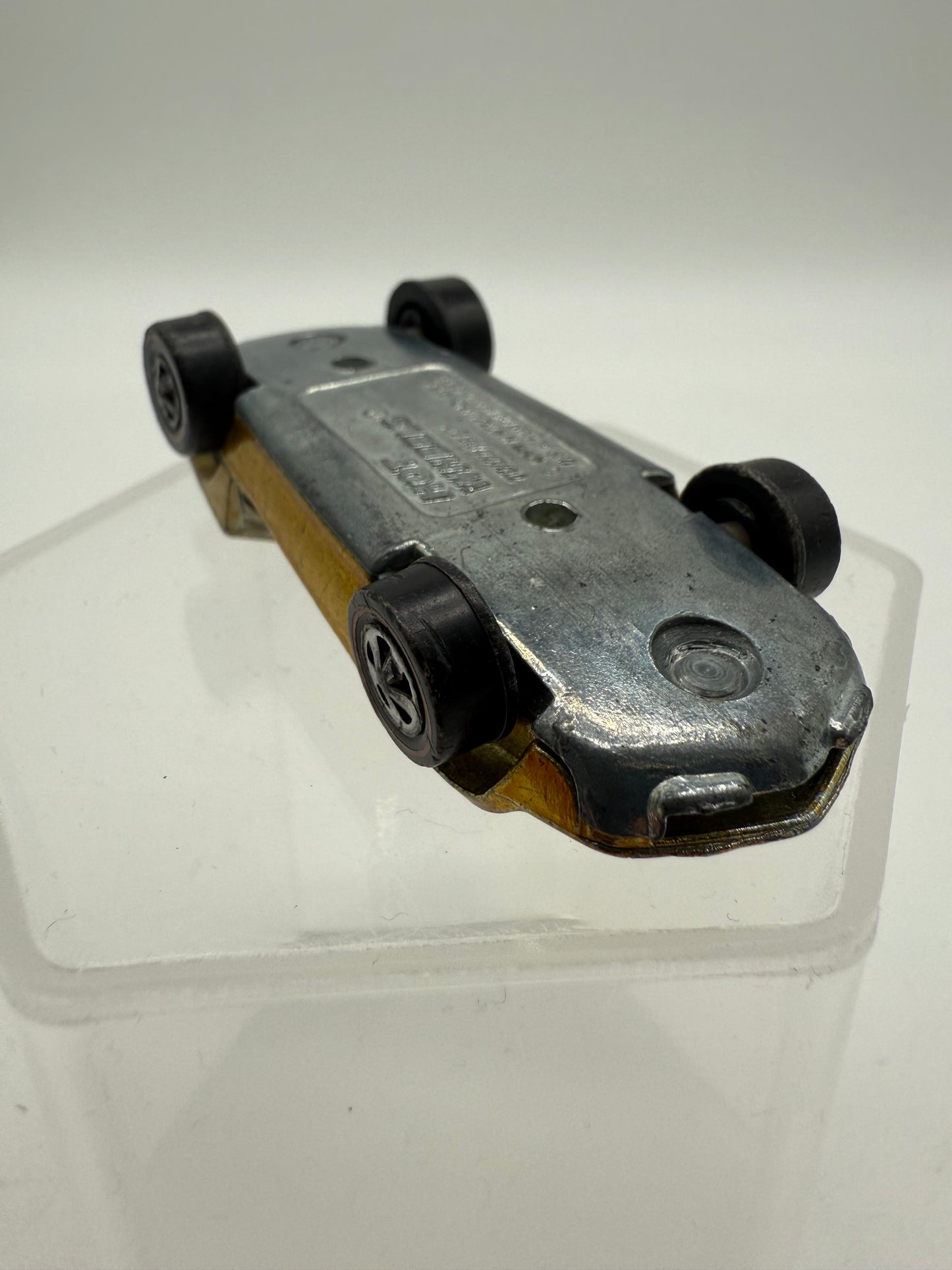 Hot Wheels Vintage 1968 Redline Turbofire Gold Loose