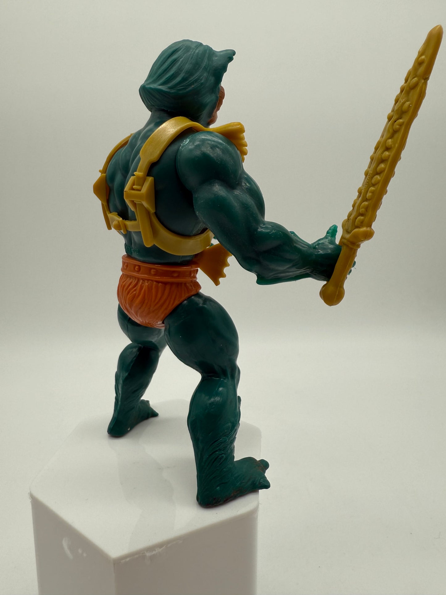 Mattel 1985 Vintage Masters of the Universe Mer Man (Normal Orange Belt)