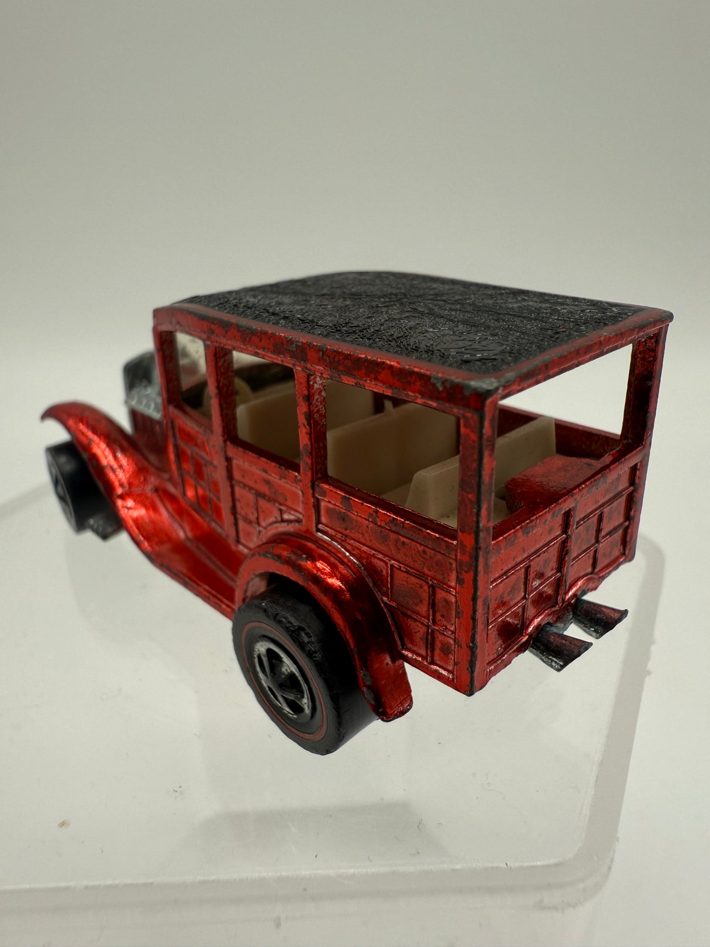 Hot Wheels Vintage Redline Classic 31 Ford Woody (Red) 1969 Mattel