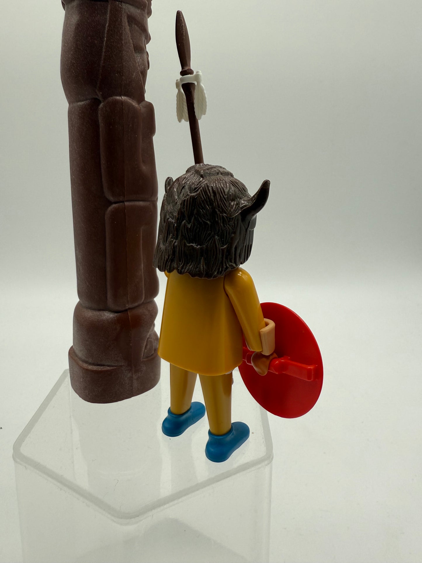 Brown Totem Pole with Figure 1974 Playmobil