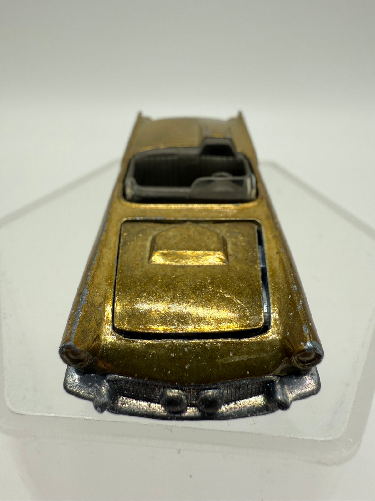 Mattel 1968 Hot Wheels Vintage Redline Classic '57 T-Bird Gold, photo 3 of 11