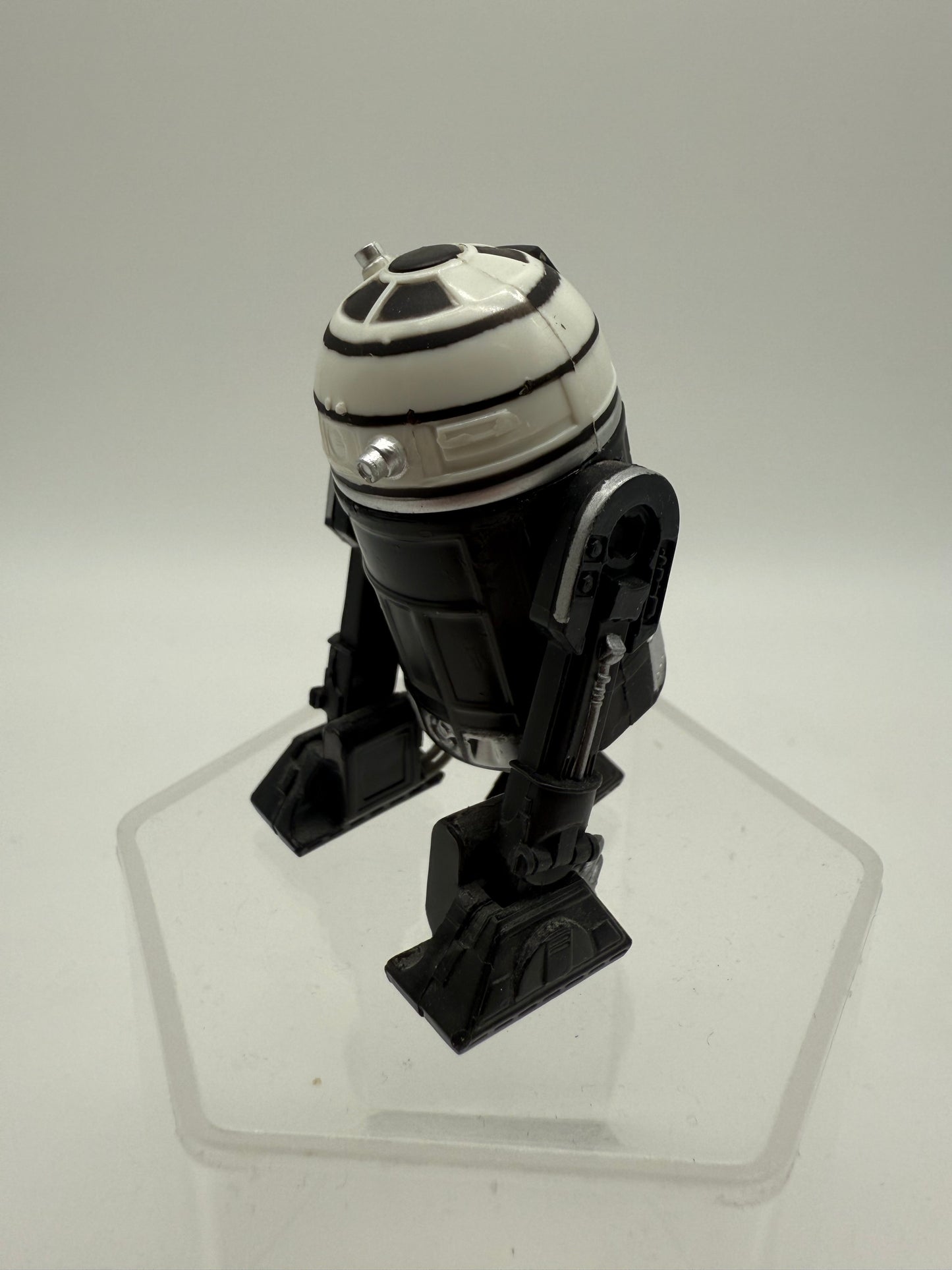 Star Wars Astromech Droid R2-X2 2005 Hasbro