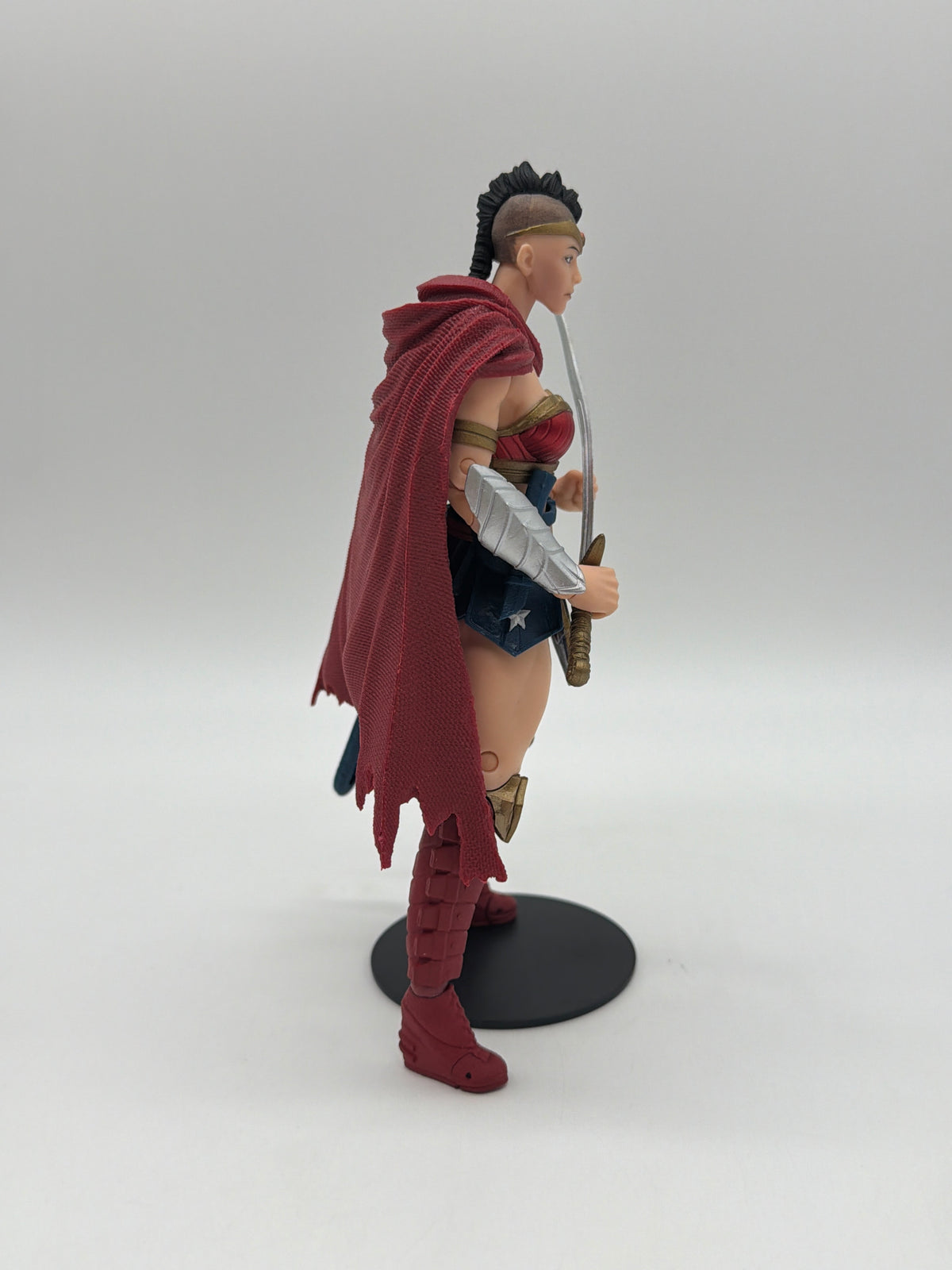 McFarlane Toys 2021 DC Multiverse Batman: Last Night on Earth Wonder Woman 7-Inch, photo 4 of 4