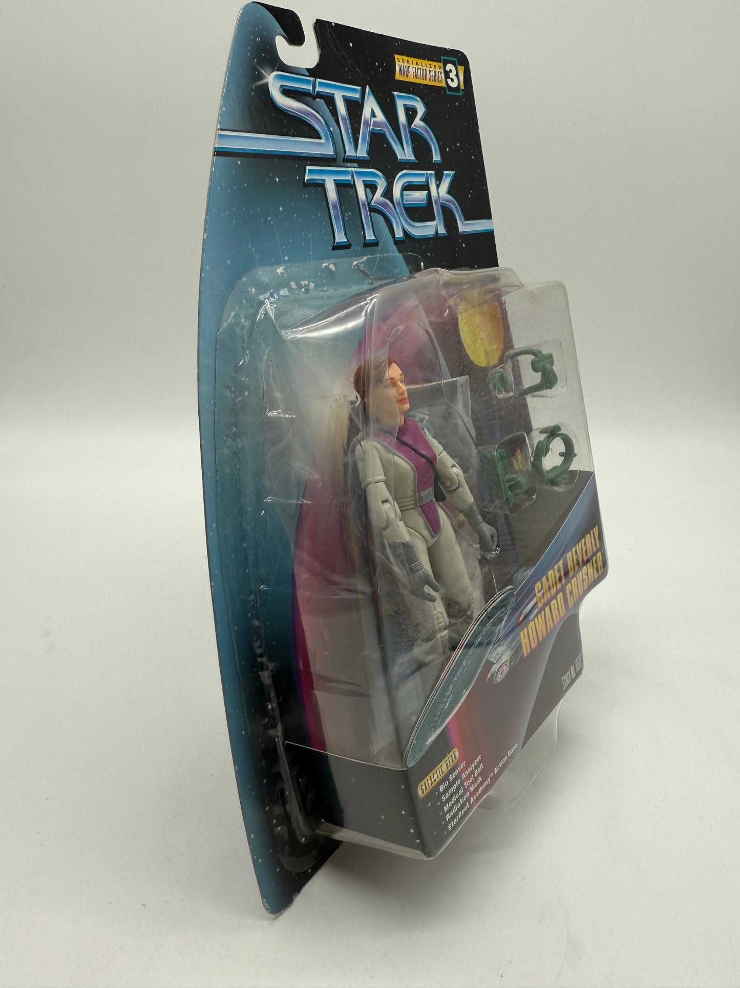 Star Trek Cadet Beverly Howard Crusher 1997 Playmates