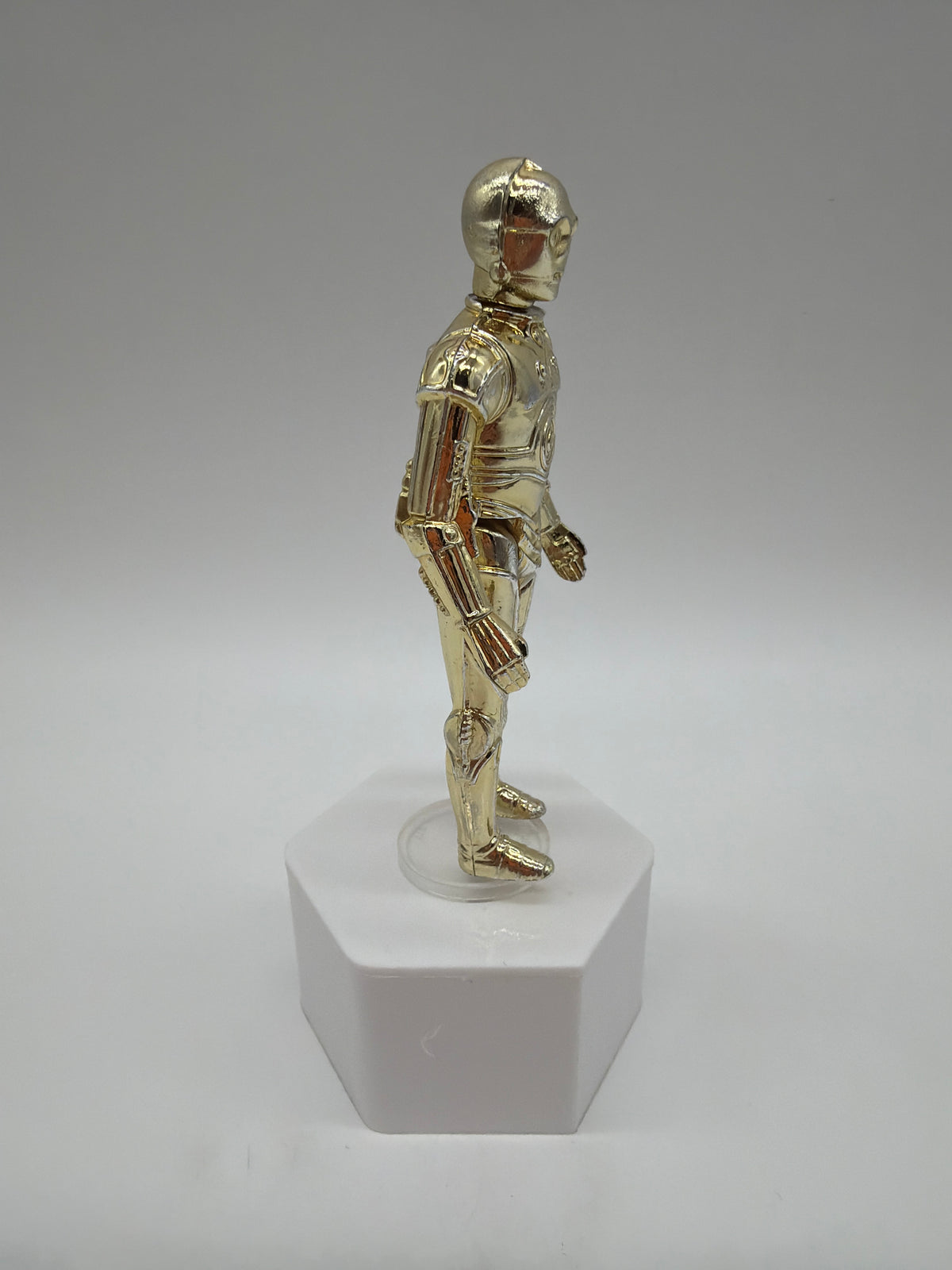 Kenner 1977 Star Wars C-3PO, photo 4 of 5